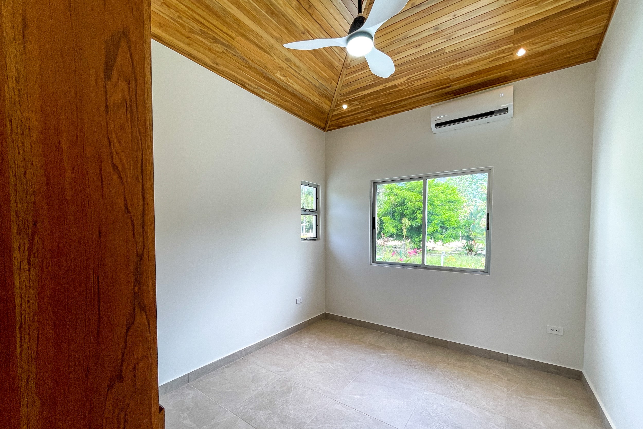 3 bed Single Family Homes For Sale in Ojochal, Puntarenas - thumb 27