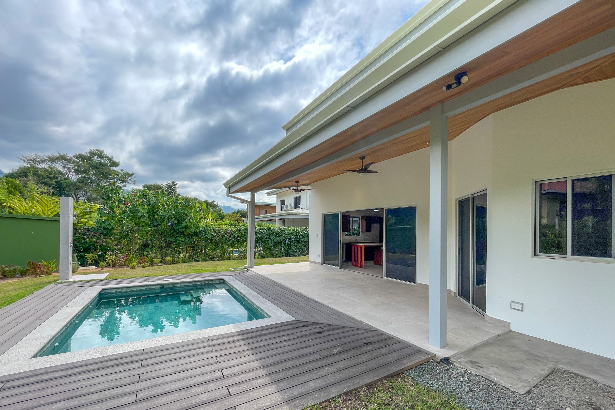 3 bed Single Family Homes For Sale in Ojochal, Puntarenas - thumb 6