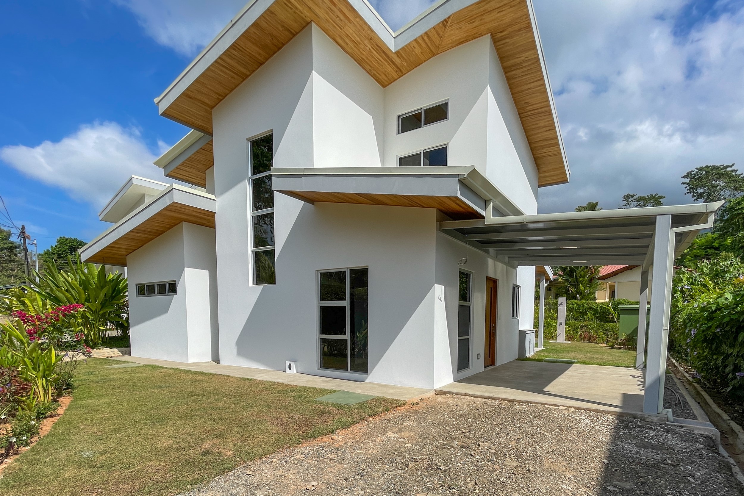 3 bed Single Family Homes For Sale in Ojochal, Puntarenas - thumb 3