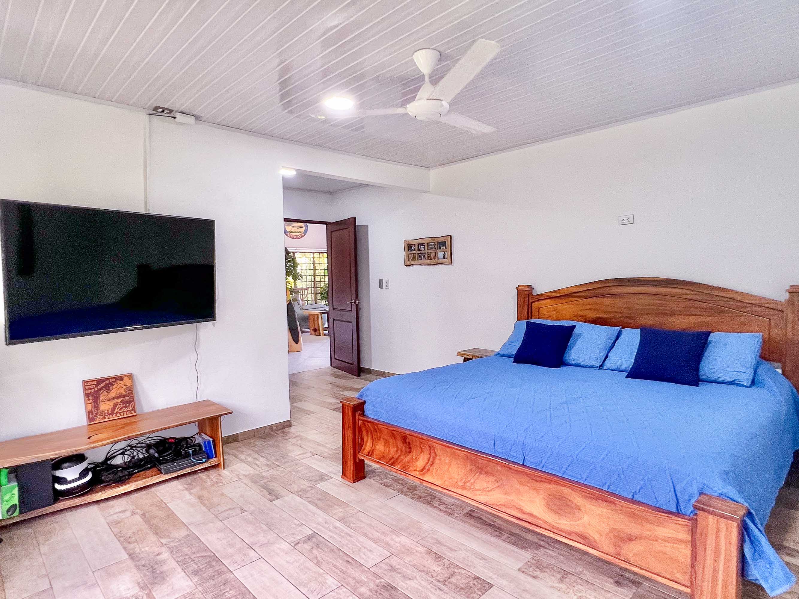 3 bed Single Family Homes For Sale in Quepos, Puntarenas - thumb 17