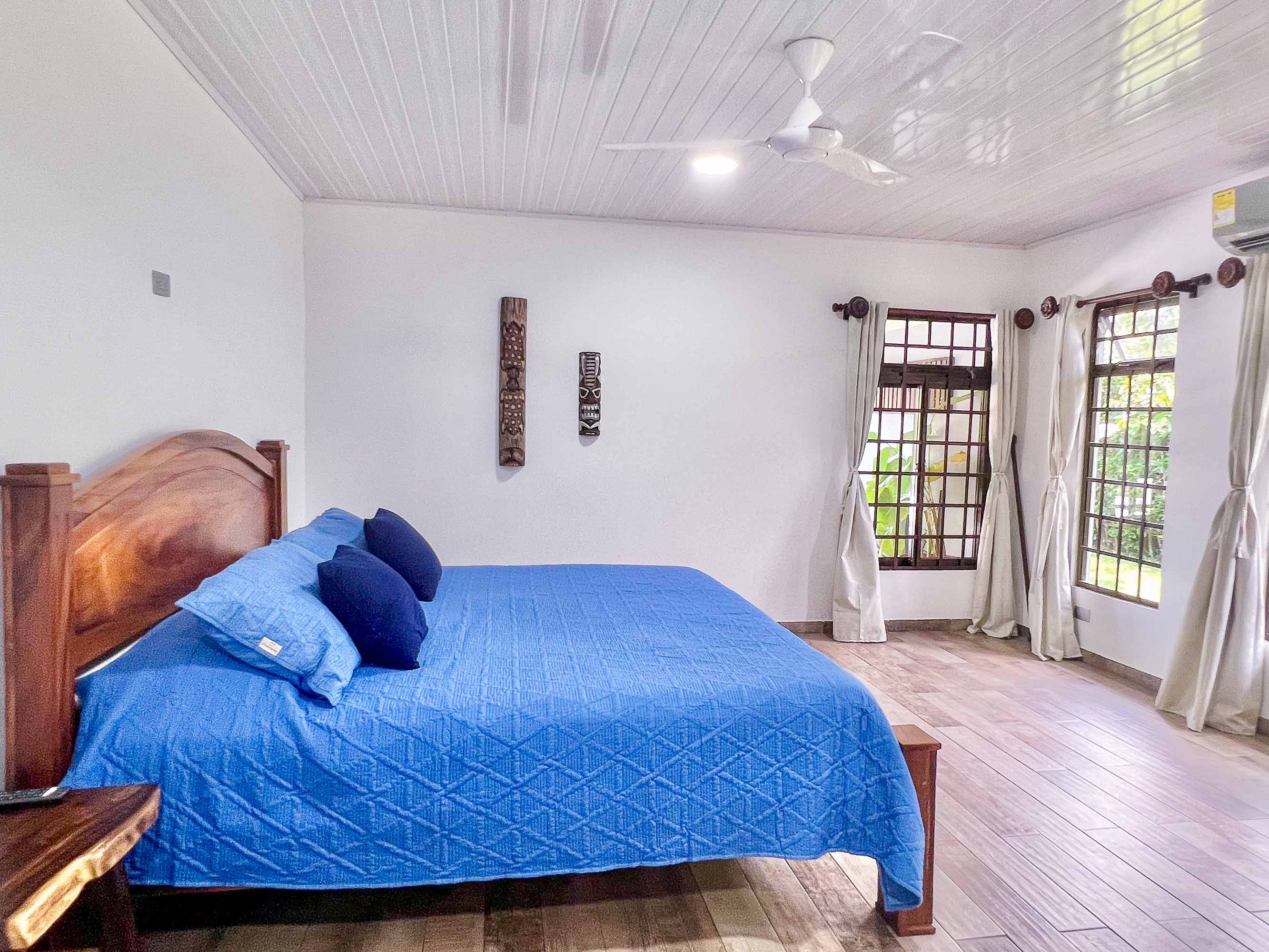 3 bed Single Family Homes For Sale in Quepos, Puntarenas - thumb 18