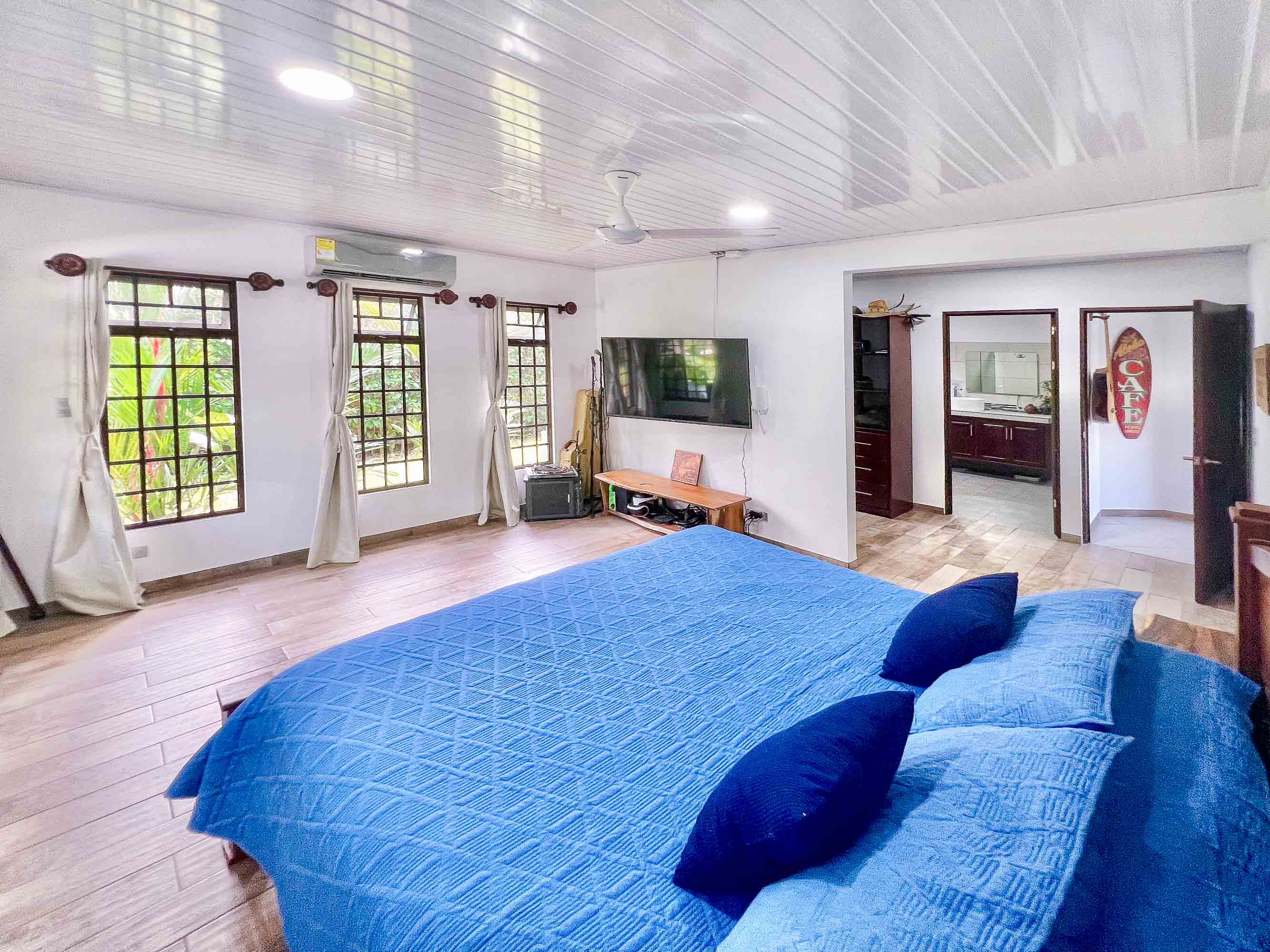 3 bed Single Family Homes For Sale in Quepos, Puntarenas - thumb 19