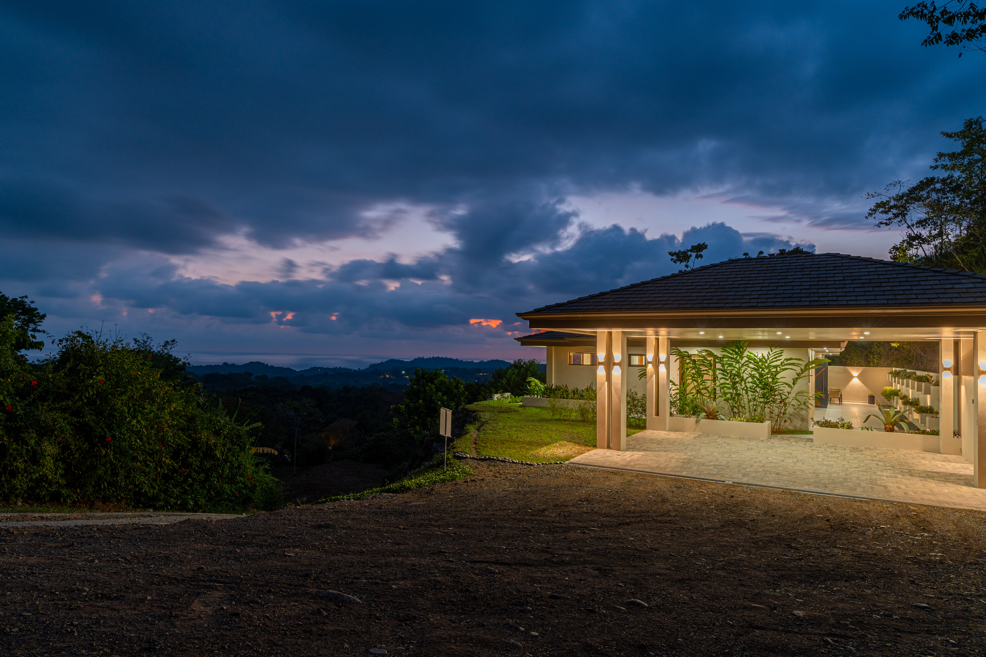 3 bed Single Family Homes For Sale in Ojochal, Puntarenas - thumb 27