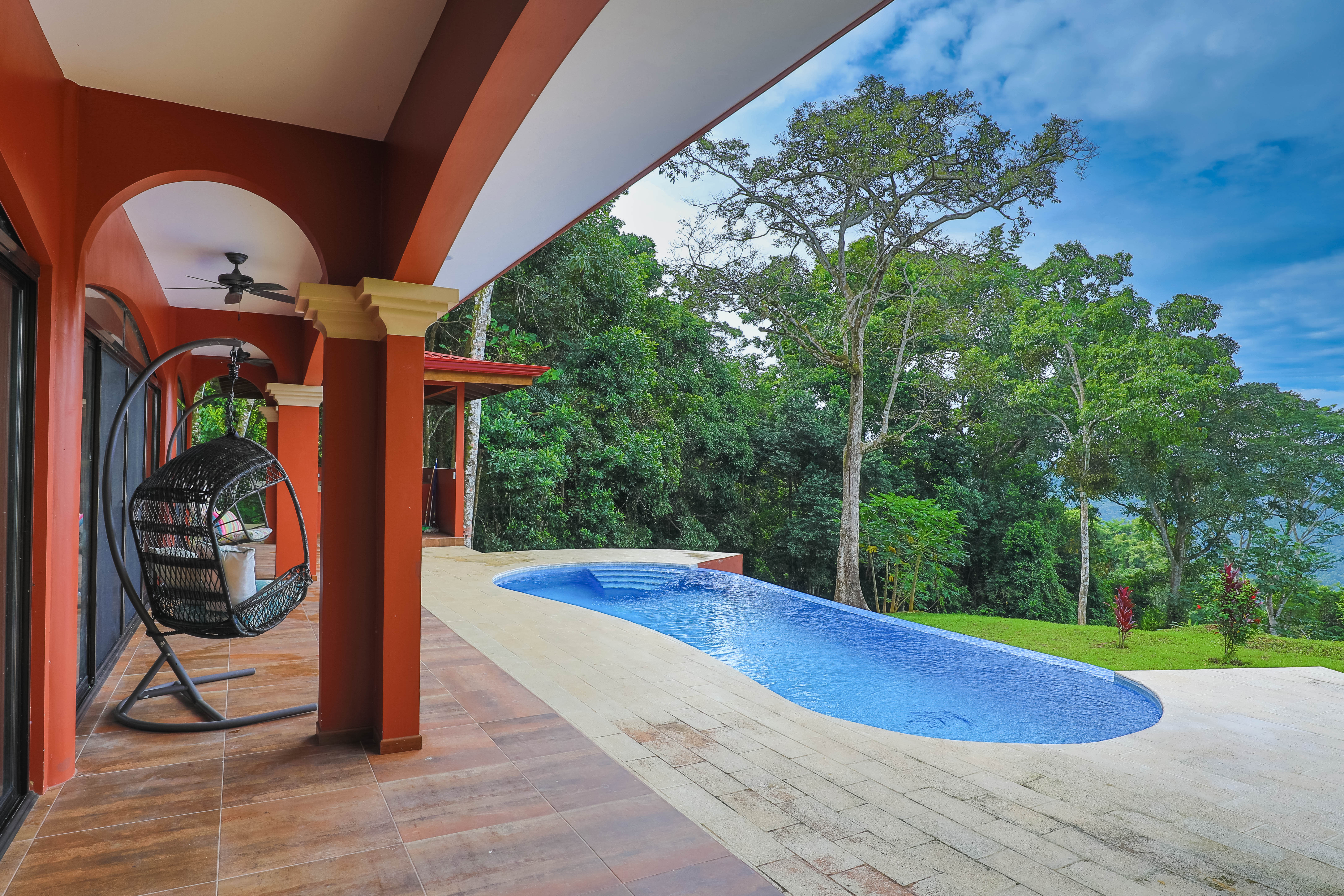 3 bed Single Family Homes For Sale in Perez Zeledon, San Jose - thumb 2