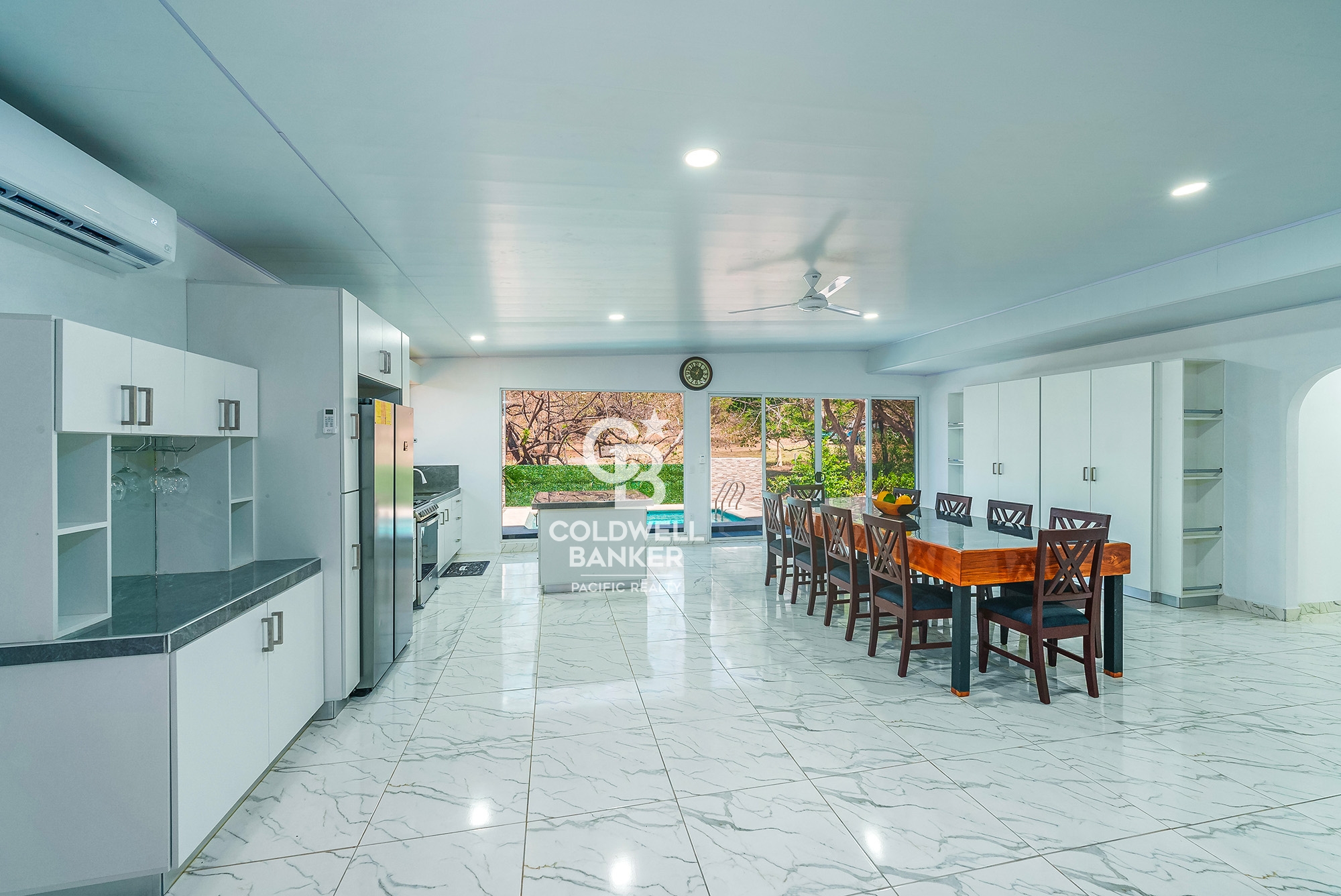 4 bed Single Family Homes For Sale in Junquillal, Guanacaste - thumb 9