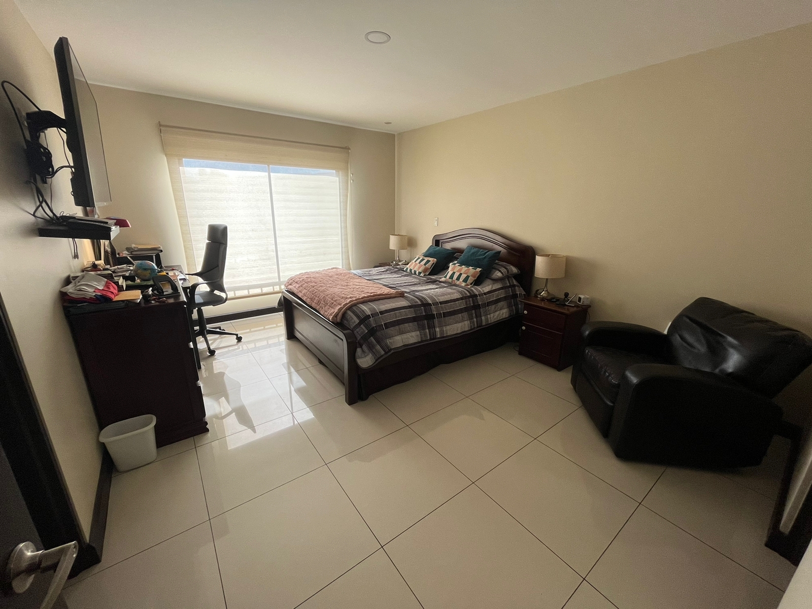3 bed Condo For Sale in Concepcion, San Jose - thumb 13