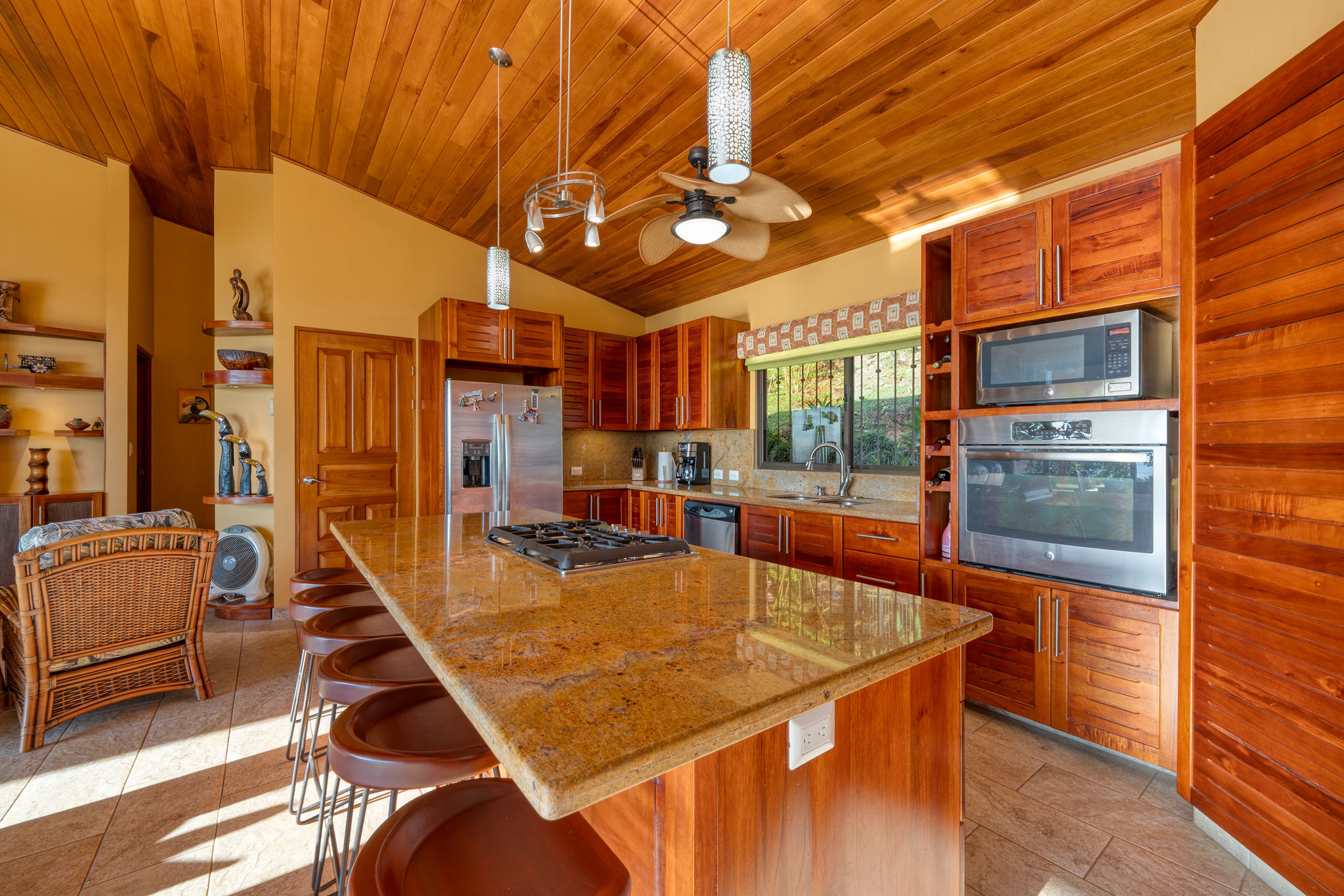 3 bed Single Family Homes For Sale in Dominical, Puntarenas - thumb 16