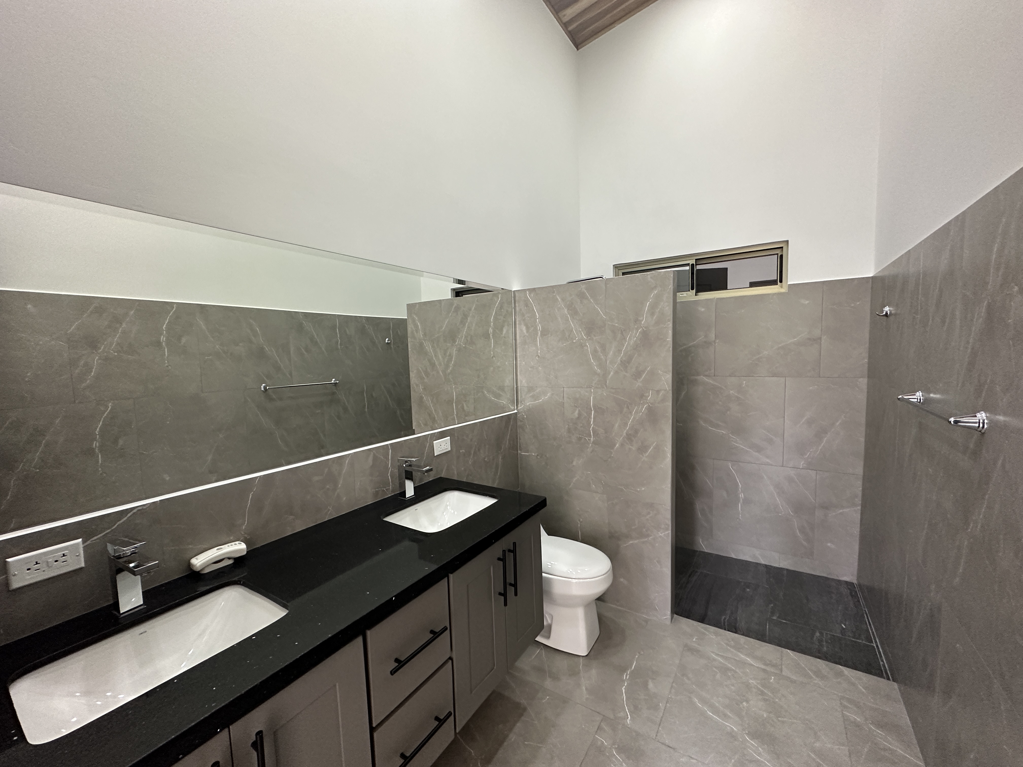 2 bed Single Family Homes For Sale in Atenas, Alajuela - thumb 12