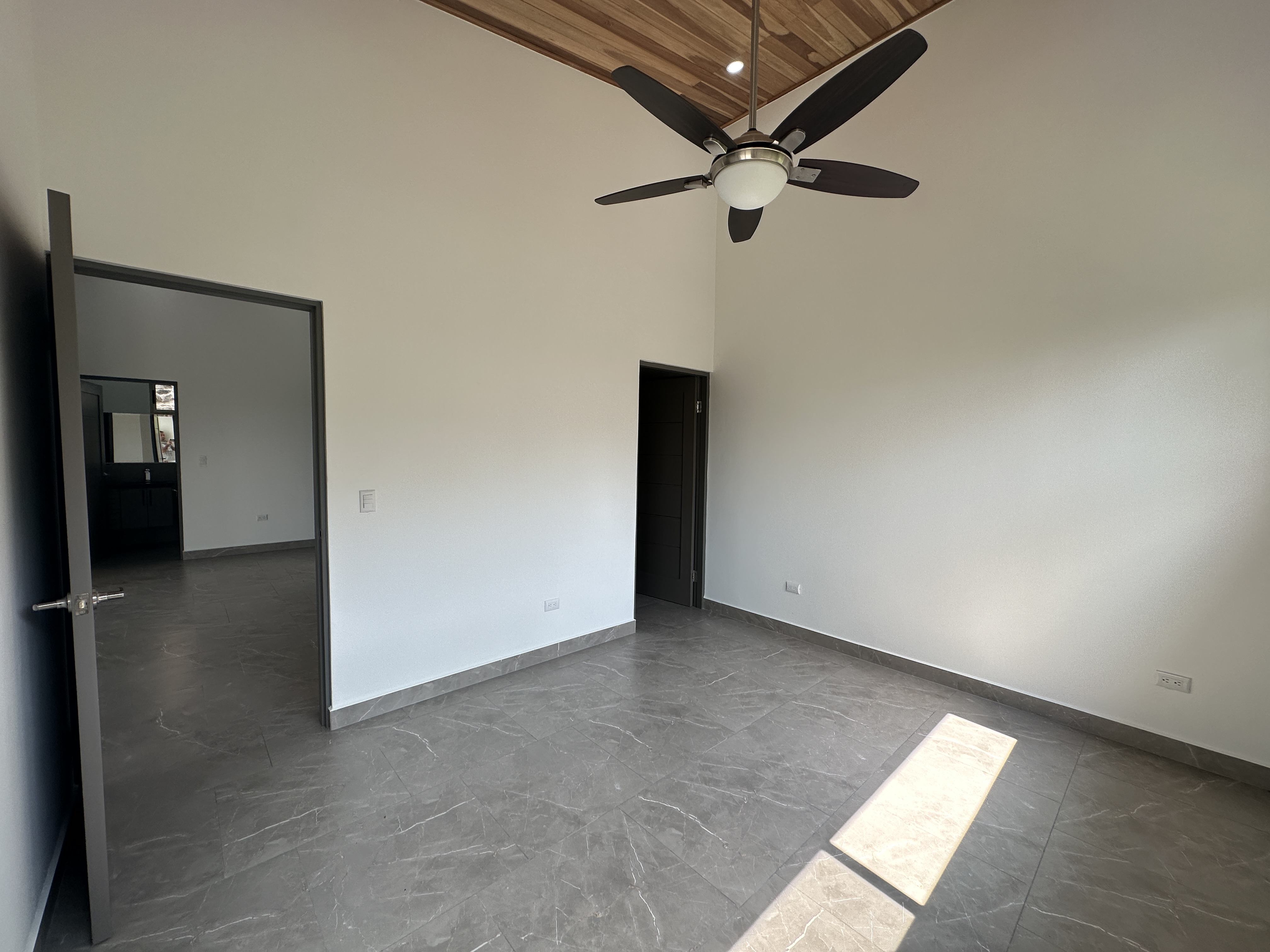 2 bed Single Family Homes For Sale in Atenas, Alajuela - thumb 10