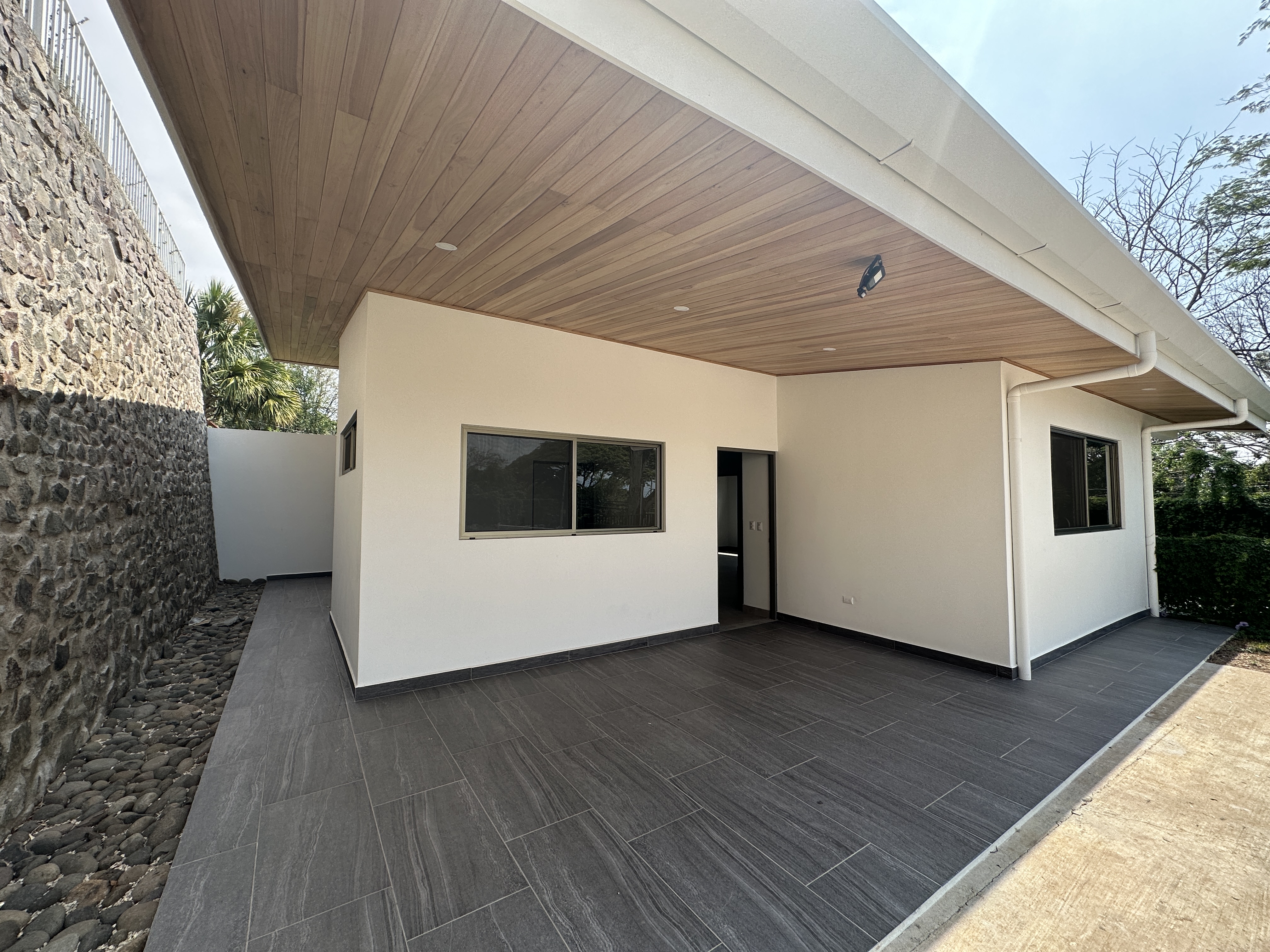 2 bed Single Family Homes For Sale in Atenas, Alajuela - thumb 2