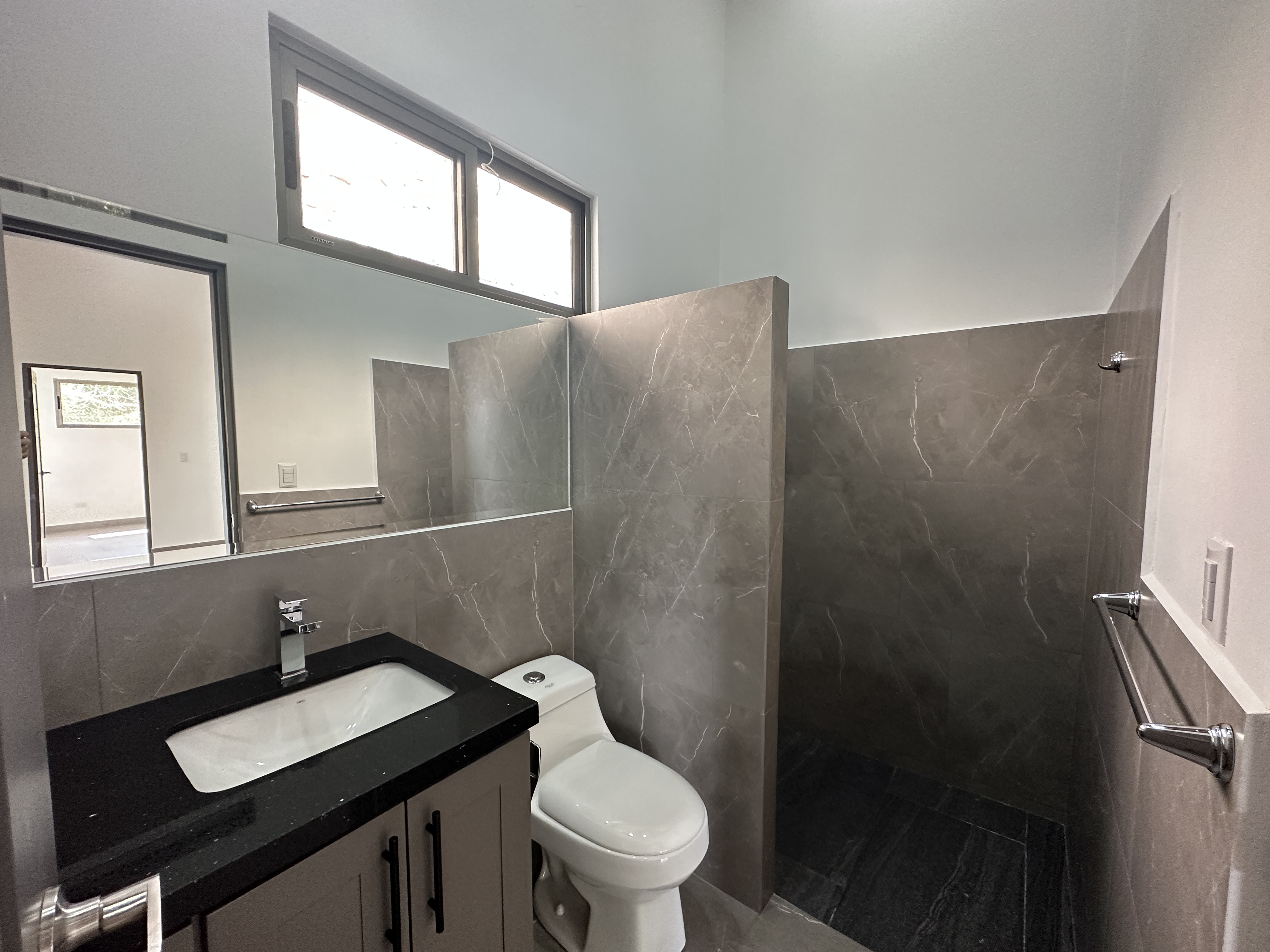 2 bed Single Family Homes For Sale in Atenas, Alajuela - thumb 16