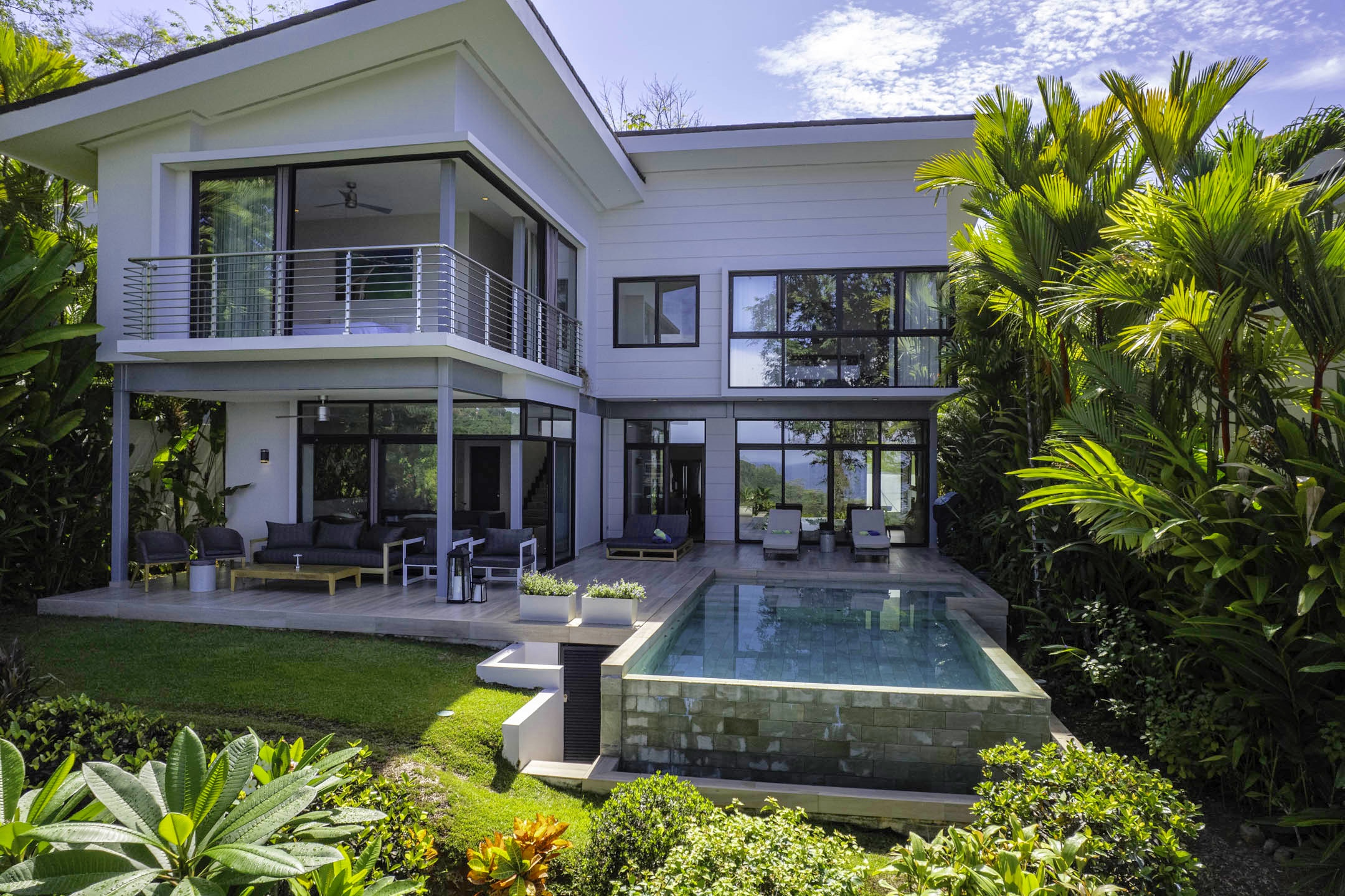 3 bed Single Family Homes For Sale in Dominical, Puntarenas - thumb 9