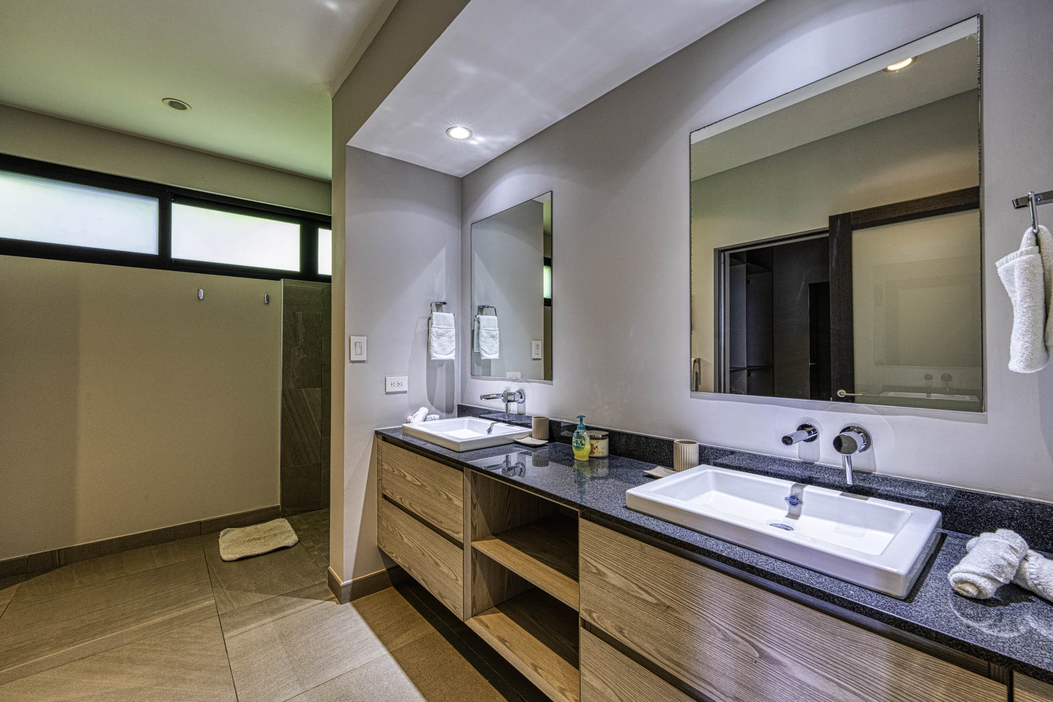 3 bed Single Family Homes For Sale in Dominical, Puntarenas - thumb 25