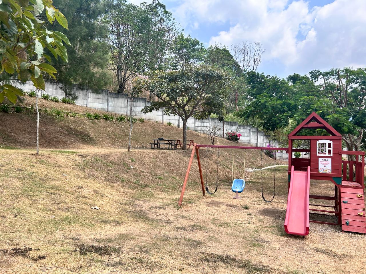 2 bed Condo For Sale in Desamparados, San Jose - thumb 13