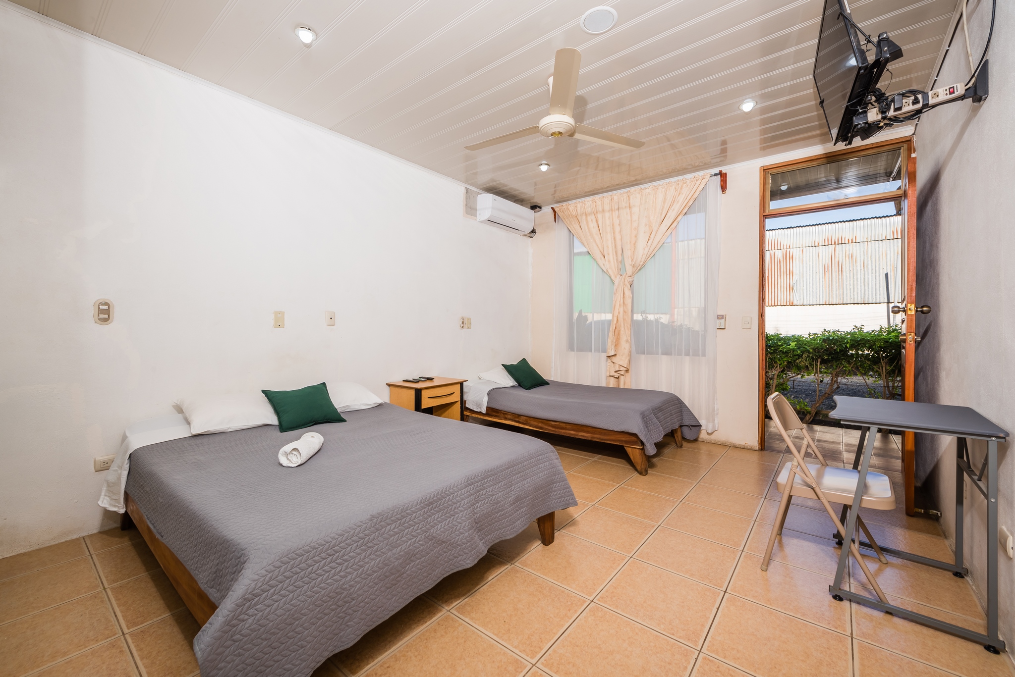 16 bed Hotel / Leisure For Sale in Canas, Guanacaste - thumb 26