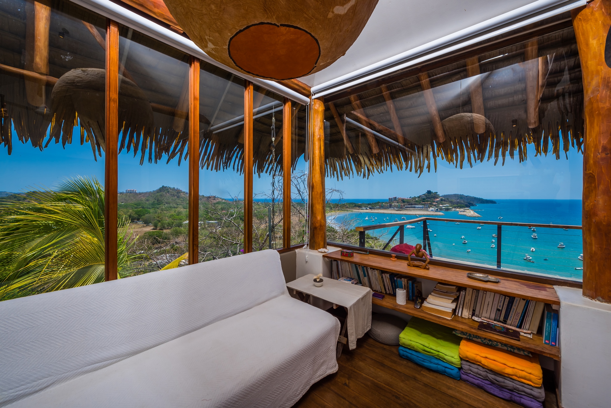 4 bed Single Family Homes For Sale in Playa Flamingo, Guanacaste - thumb 4