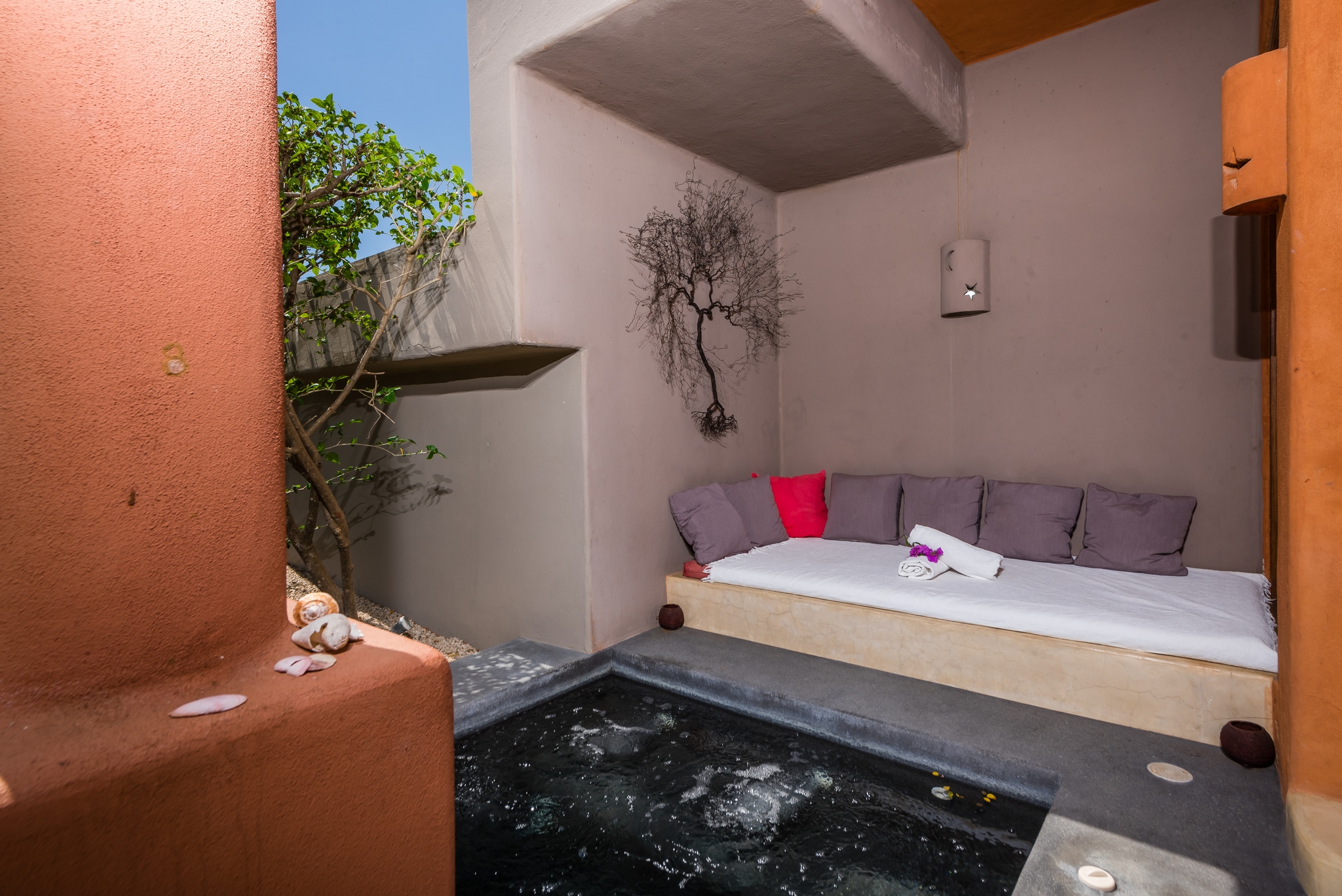 4 bed Single Family Homes For Sale in Playa Flamingo, Guanacaste - thumb 29