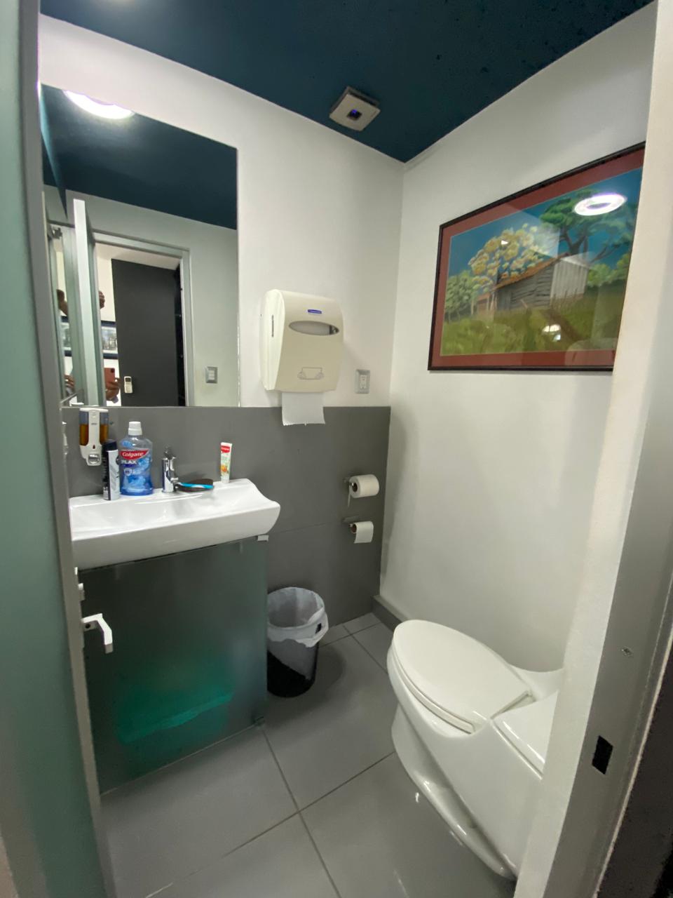 6 bed Commercial For Sale in Los Yoses, San Jose - thumb 11