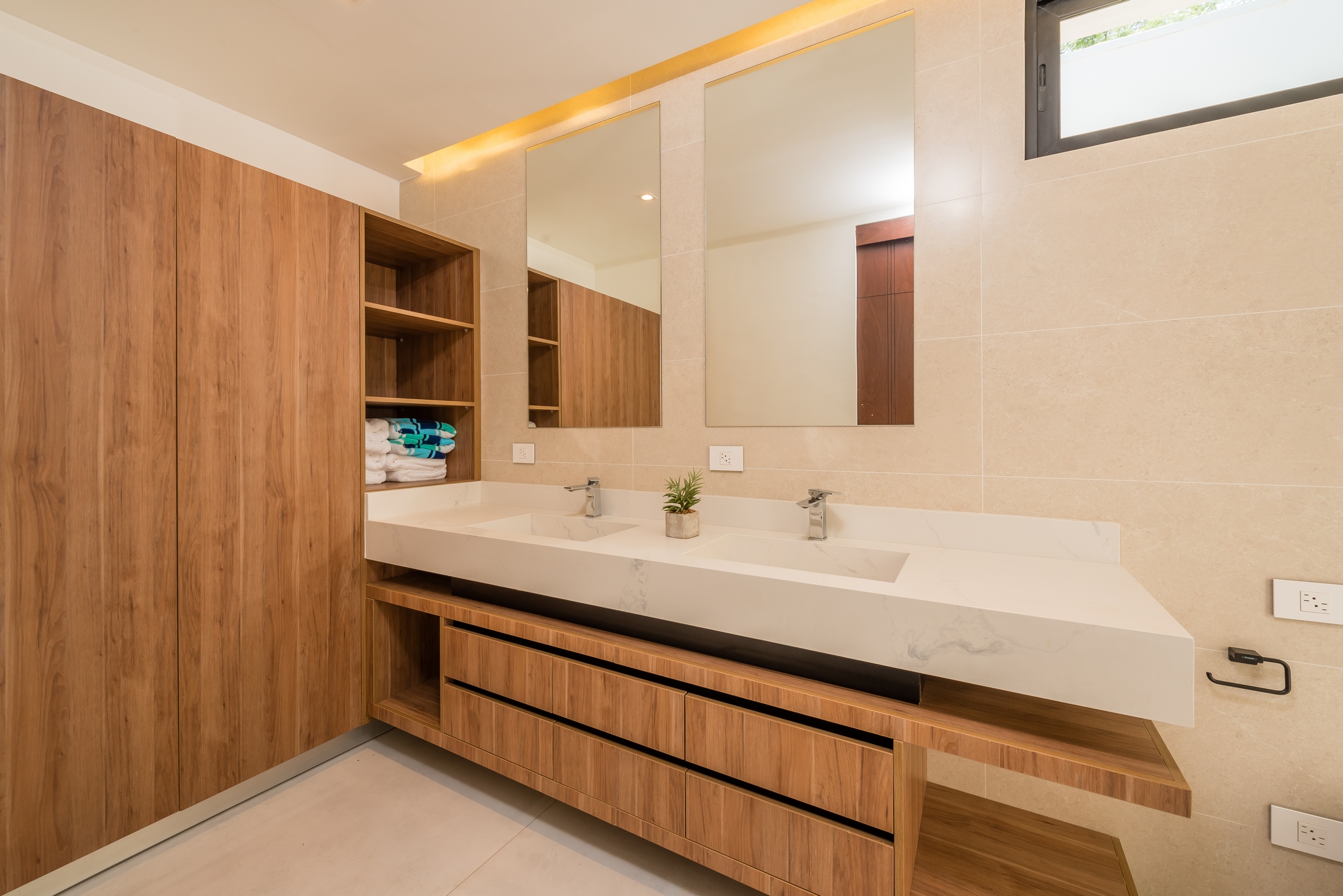 4 bed Single Family Homes For Sale in Hacienda Pinilla, Guanacaste - thumb 16