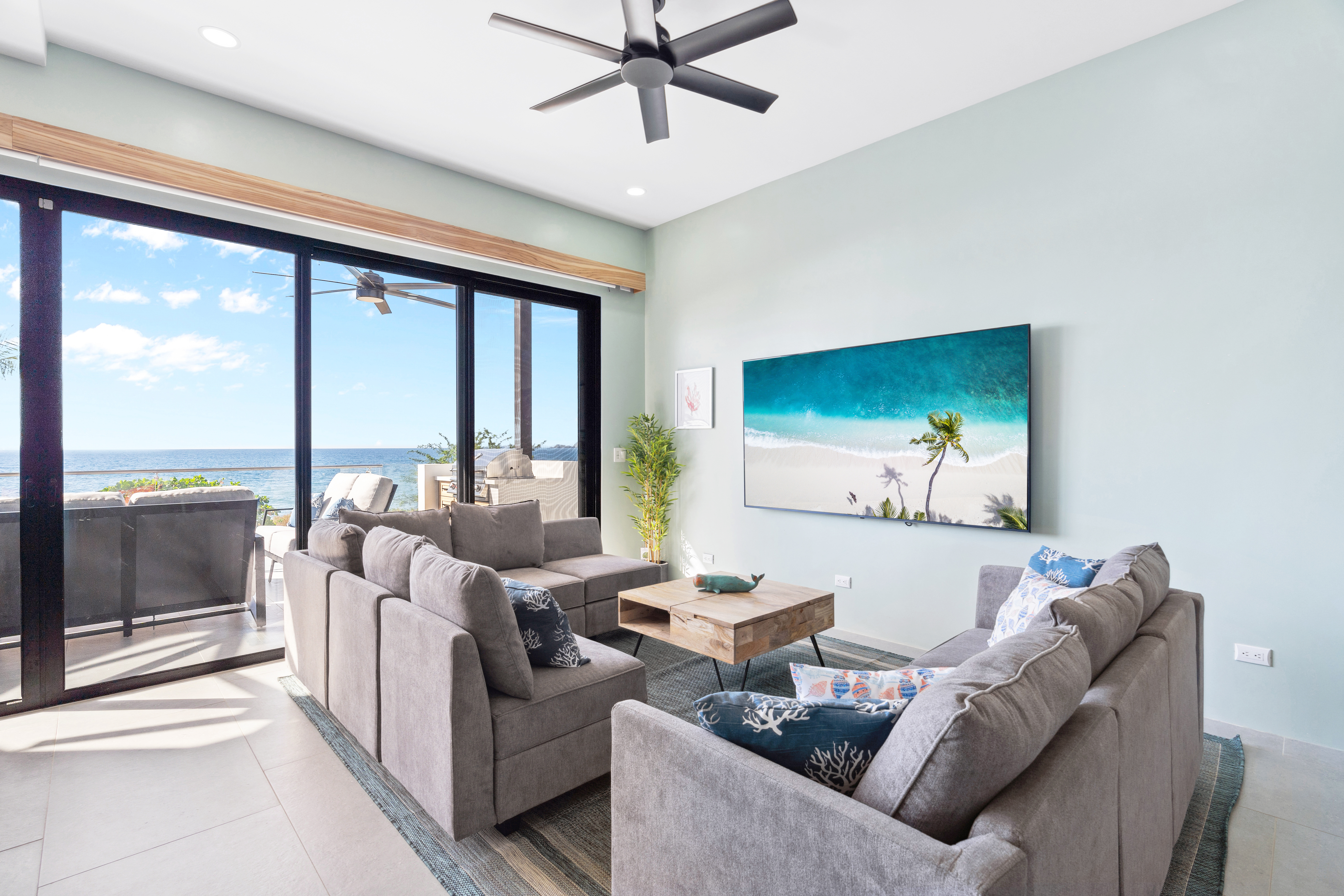 5 bed Single Family Homes For Sale in Playa Potrero, Guanacaste - thumb 18