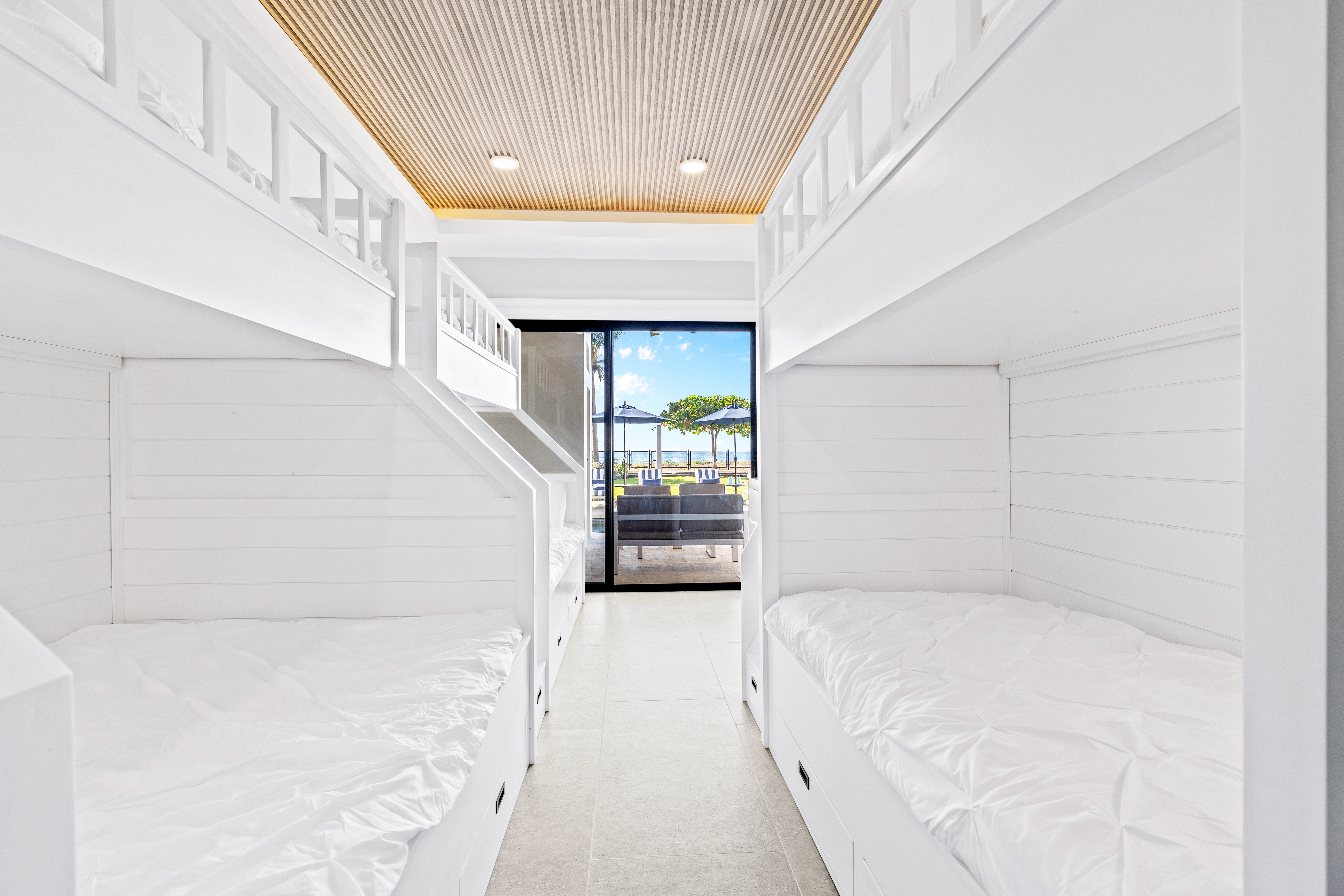 5 bed Single Family Homes For Sale in Playa Potrero, Guanacaste - thumb 23