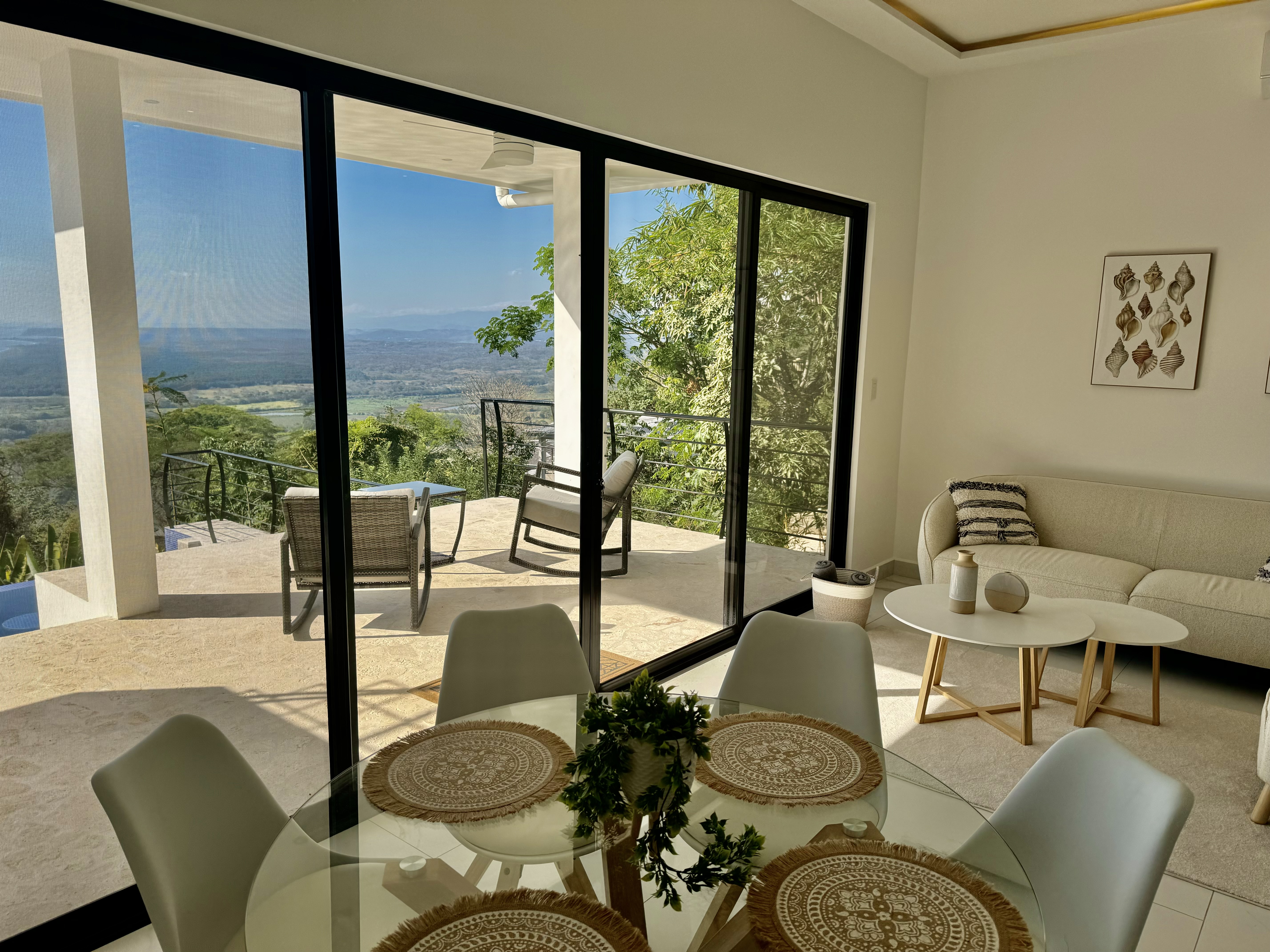 4 bed Single Family Homes For Sale in Tarcoles, Puntarenas - thumb 2