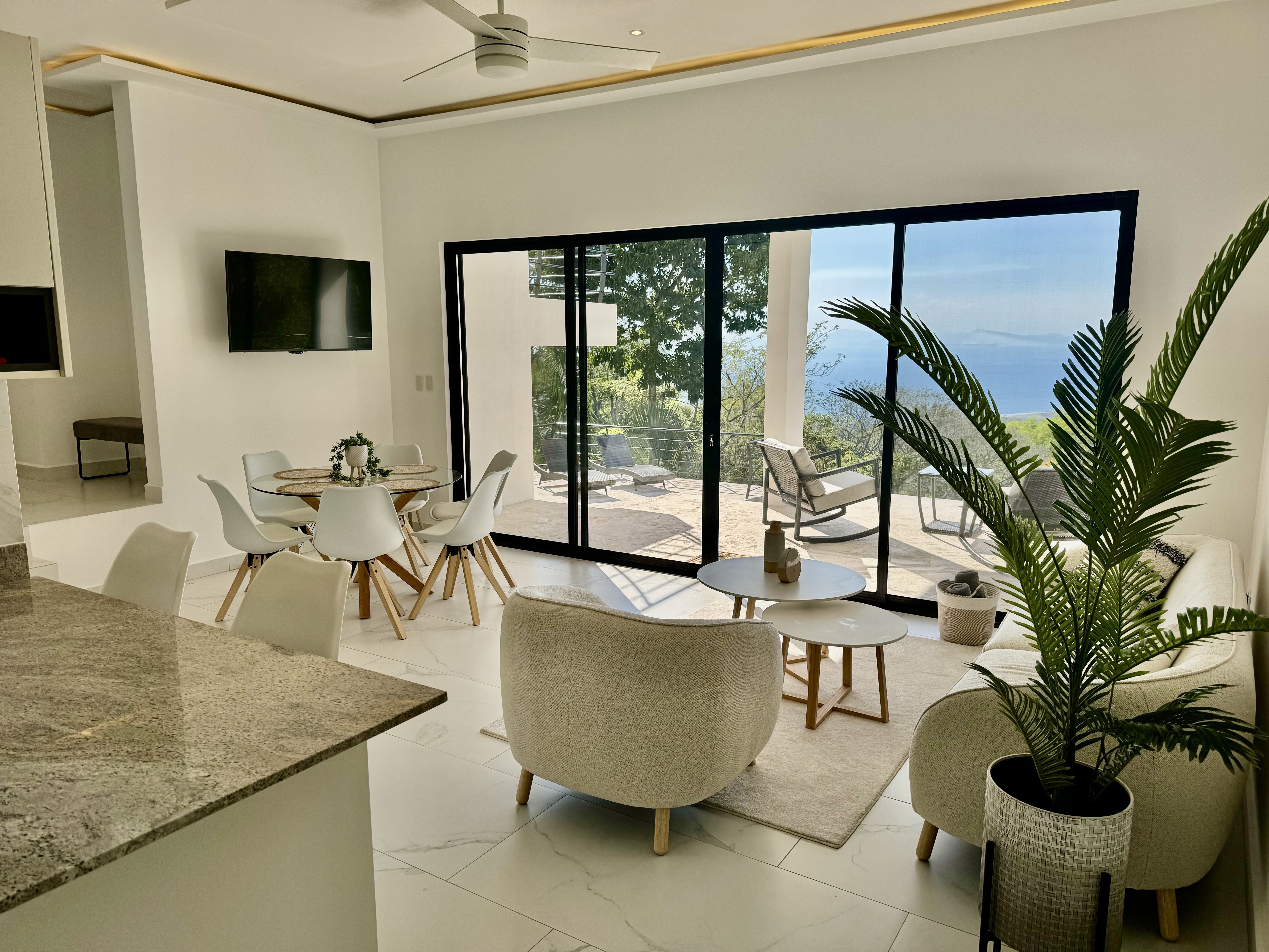 4 bed Single Family Homes For Sale in Tarcoles, Puntarenas - thumb 3