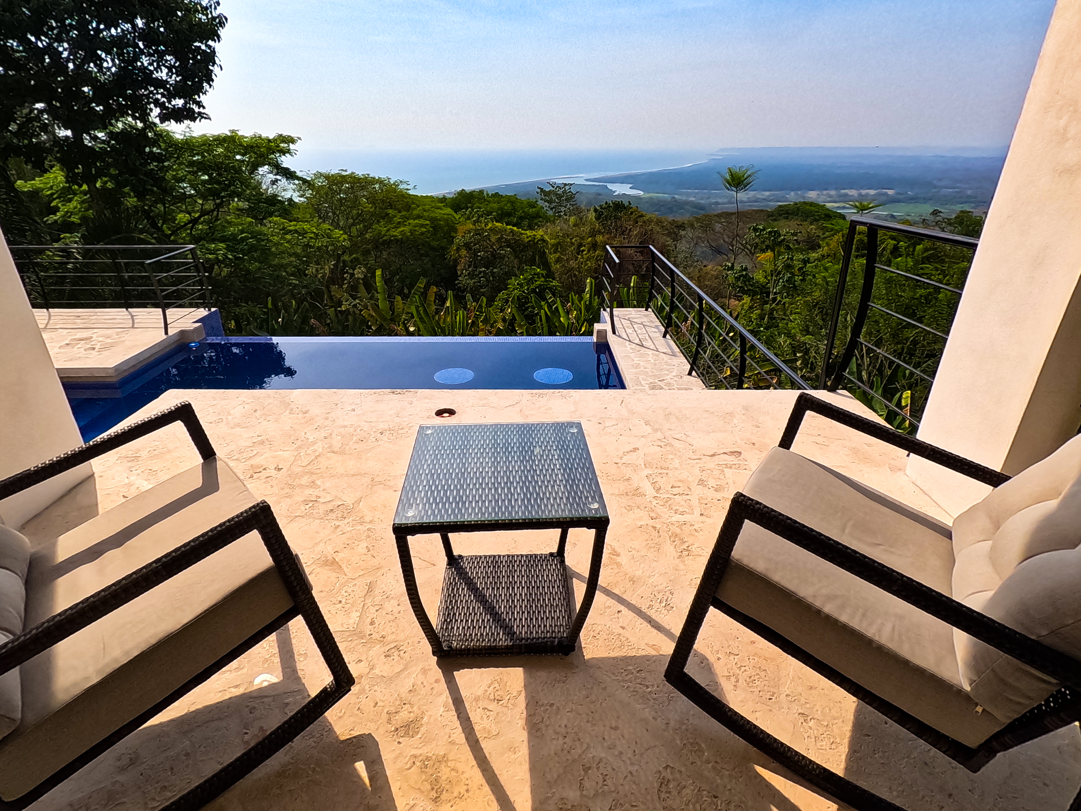 4 bed Single Family Homes For Sale in Tarcoles, Puntarenas - thumb 5