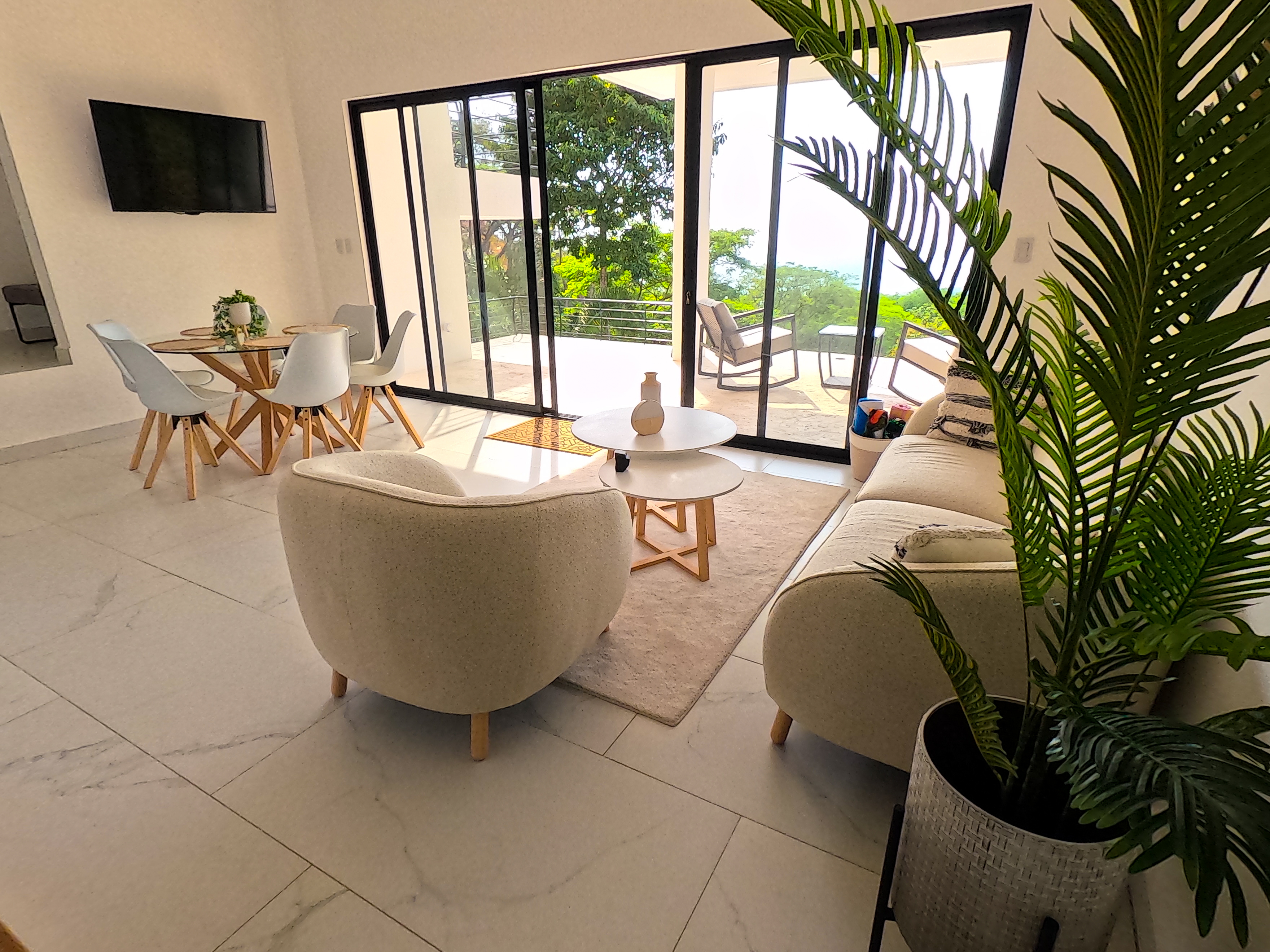 4 bed Single Family Homes For Sale in Tarcoles, Puntarenas - thumb 25