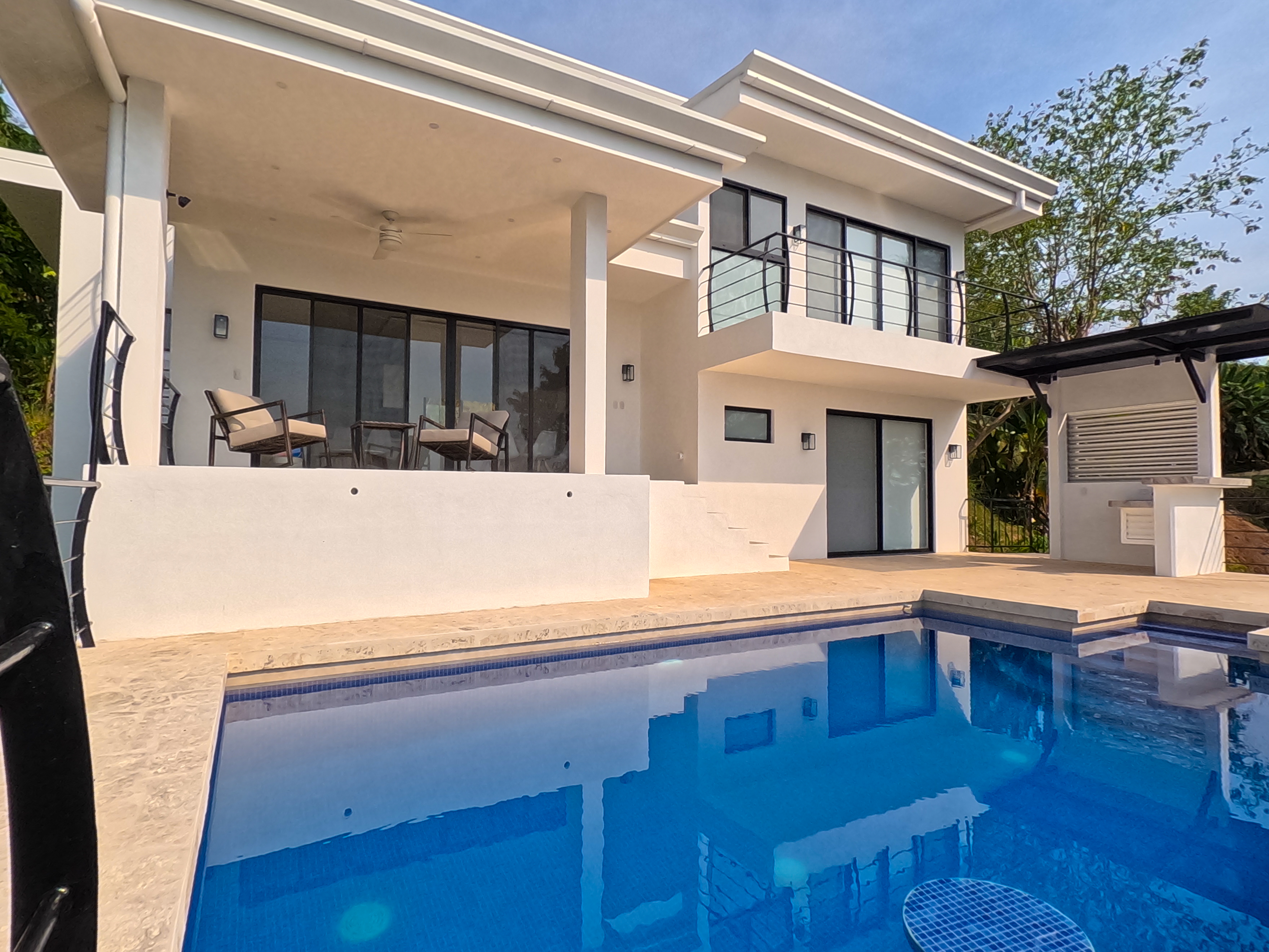 4 bed Single Family Homes For Sale in Tarcoles, Puntarenas - thumb 29