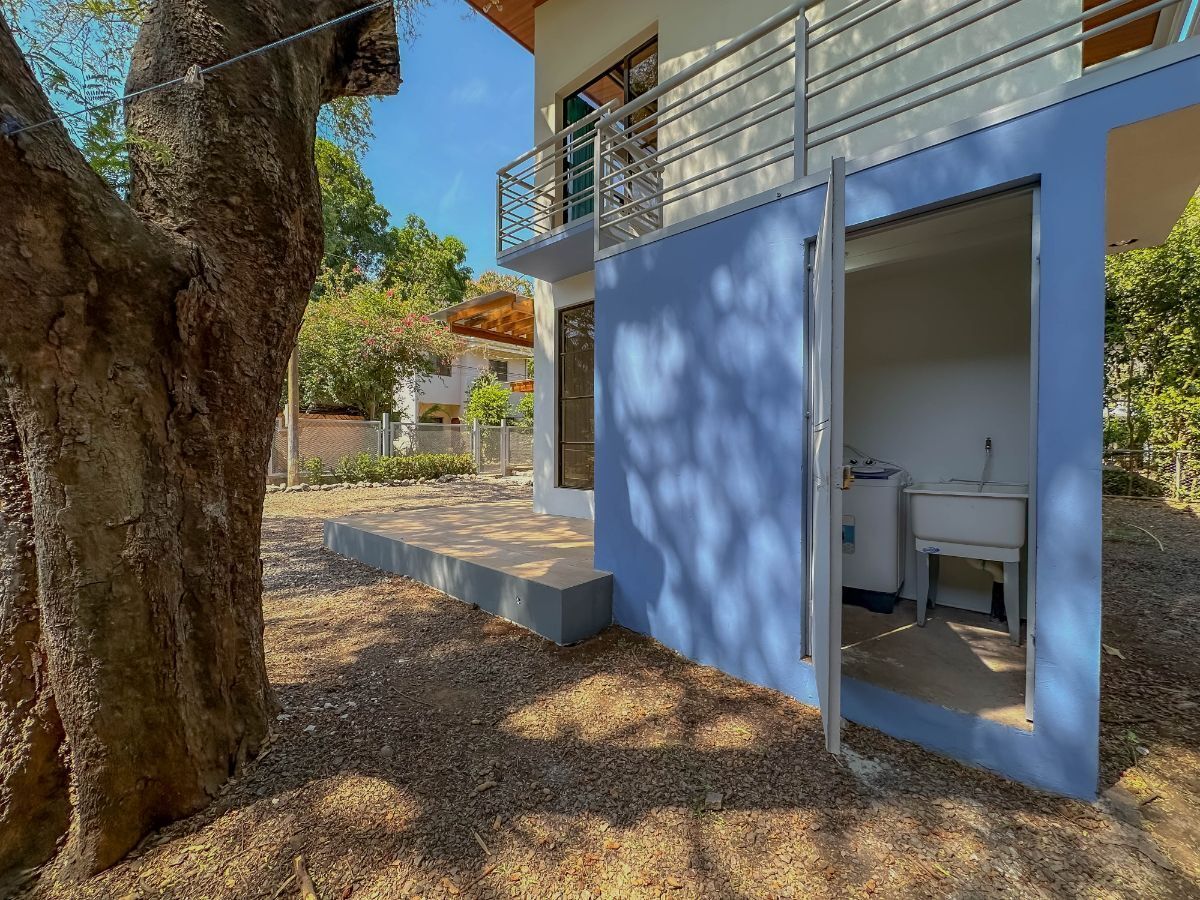 2 bed Single Family Homes For Sale in Playas Del Coco, Guanacaste - thumb 3