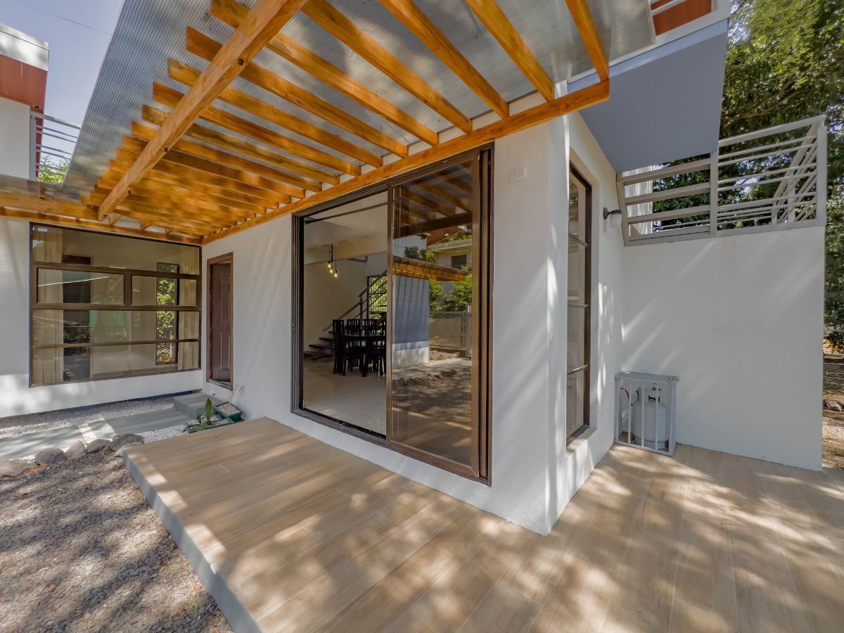 2 bed Single Family Homes For Sale in Playas Del Coco, Guanacaste - thumb 1