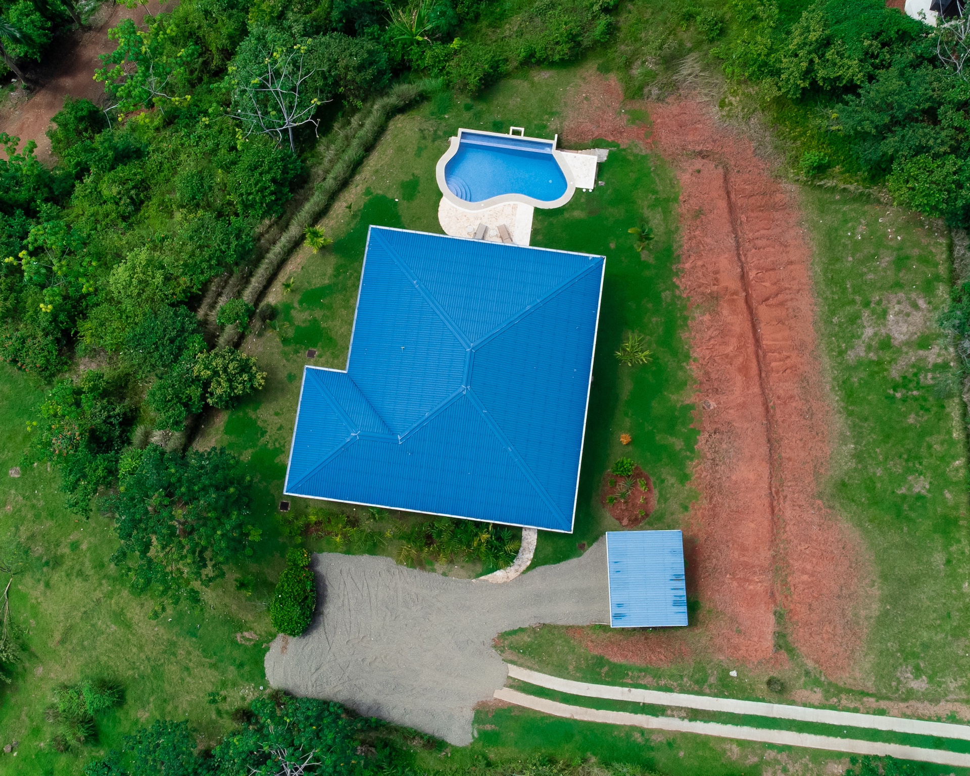 2 bed Single Family Homes For Sale in Dominical, Puntarenas - thumb 16