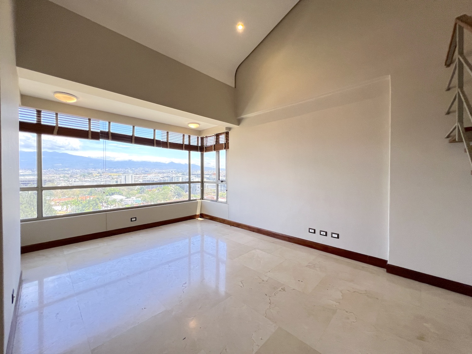 4 bed Apartment For Sale in Escazu, San Jose - thumb 9