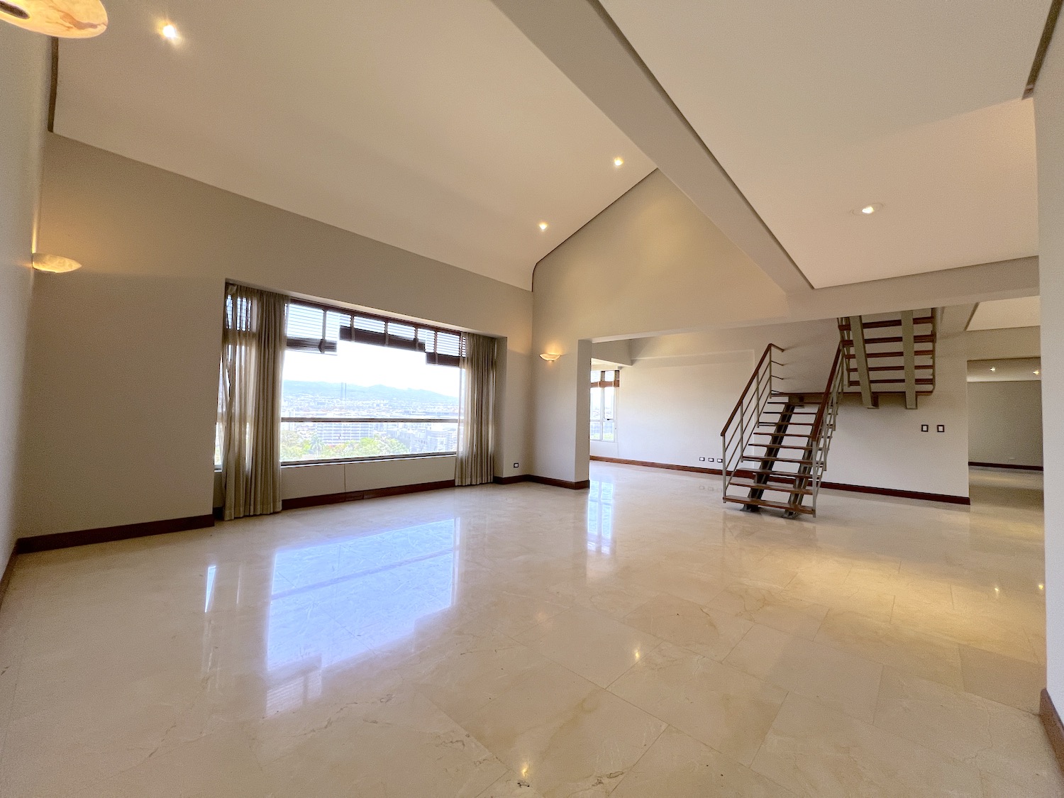 4 bed Apartment For Sale in Escazu, San Jose - thumb 7