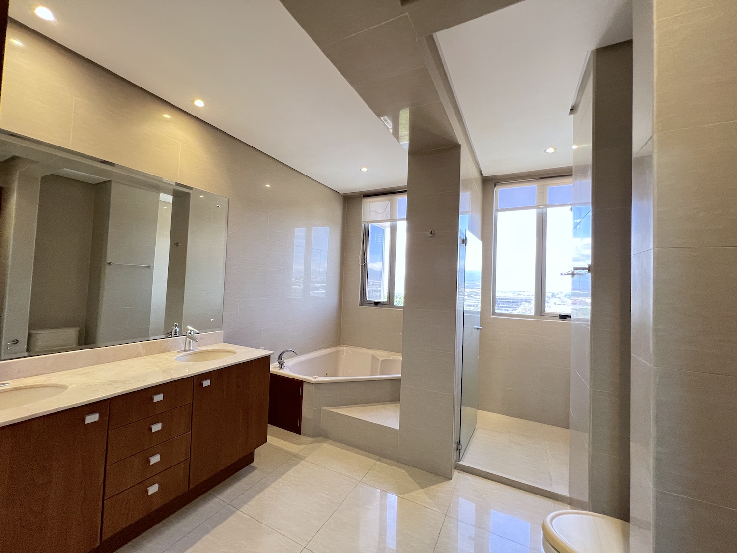 4 bed Apartment For Sale in Escazu, San Jose - thumb 20