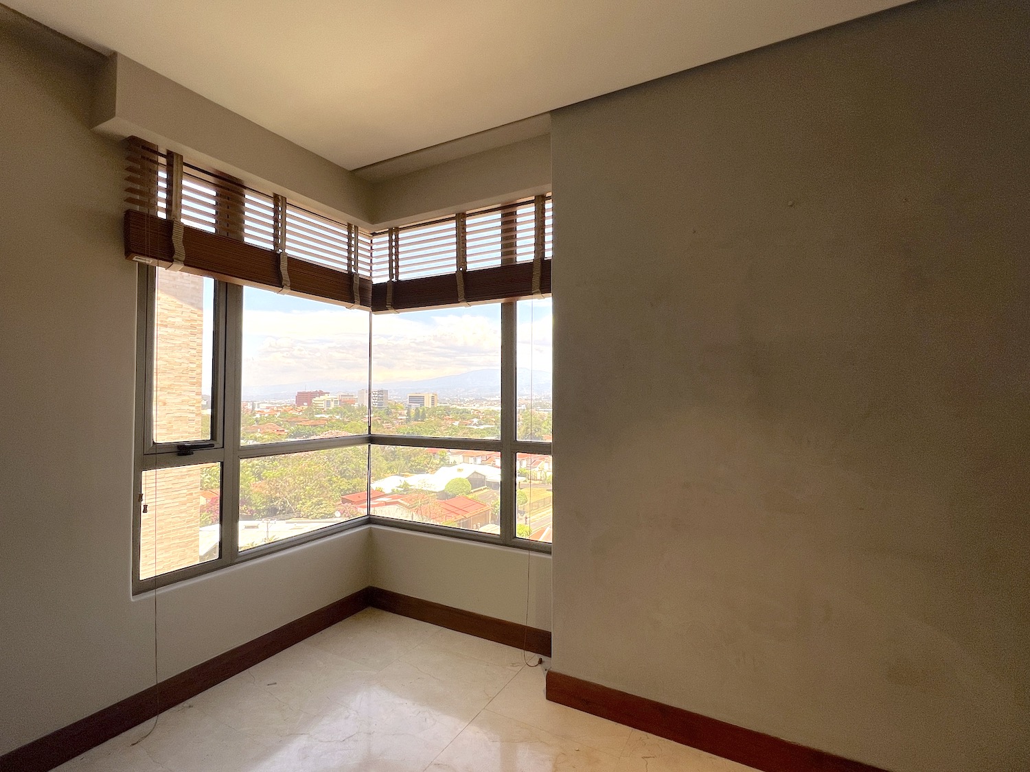 4 bed Apartment For Sale in Escazu, San Jose - thumb 5
