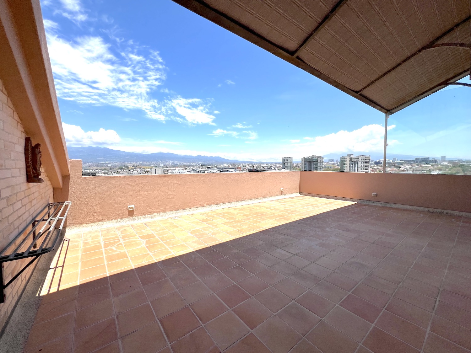 4 bed Apartment For Sale in Escazu, San Jose - thumb 2