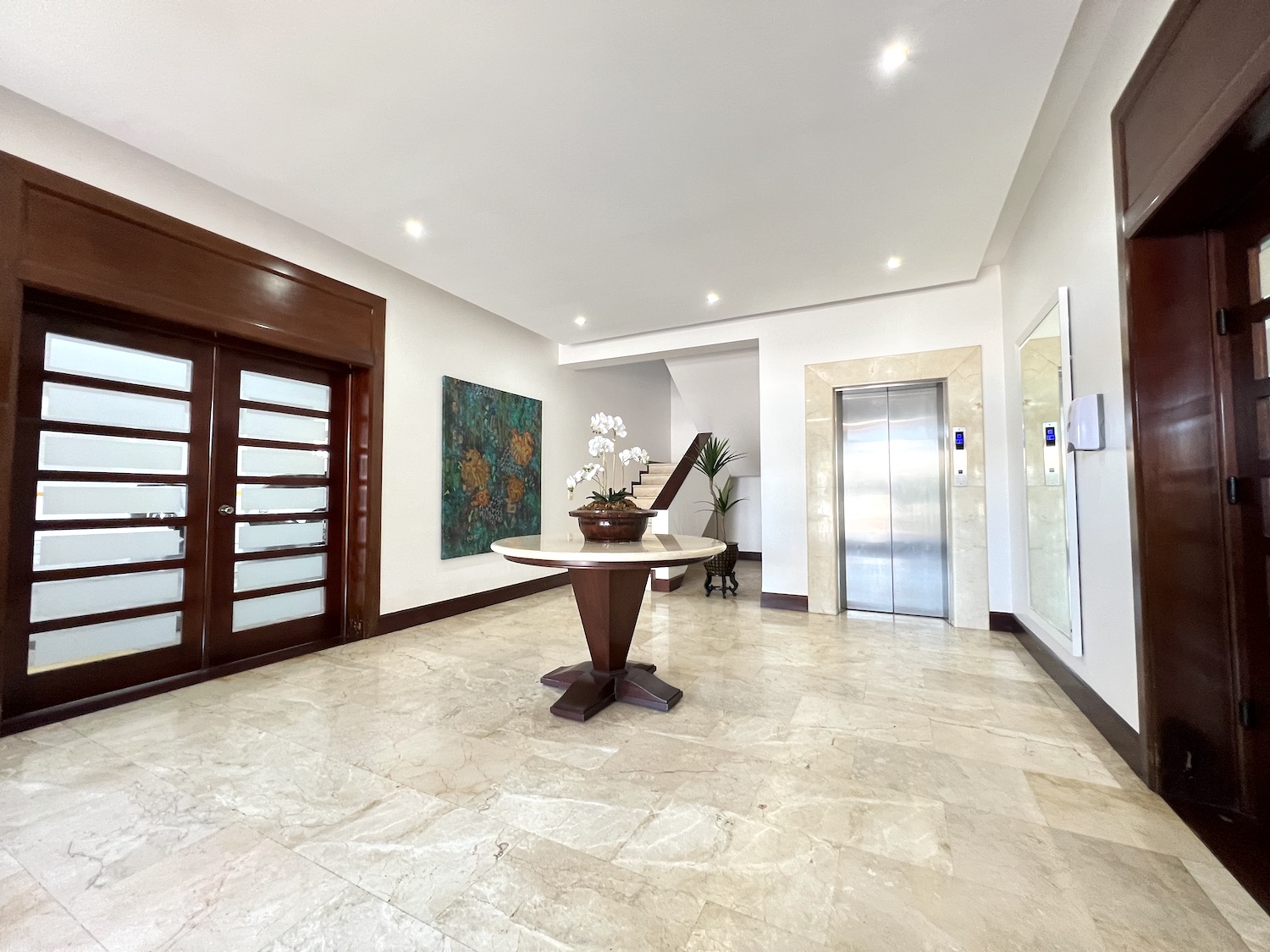 4 bed Apartment For Sale in Escazu, San Jose - thumb 4