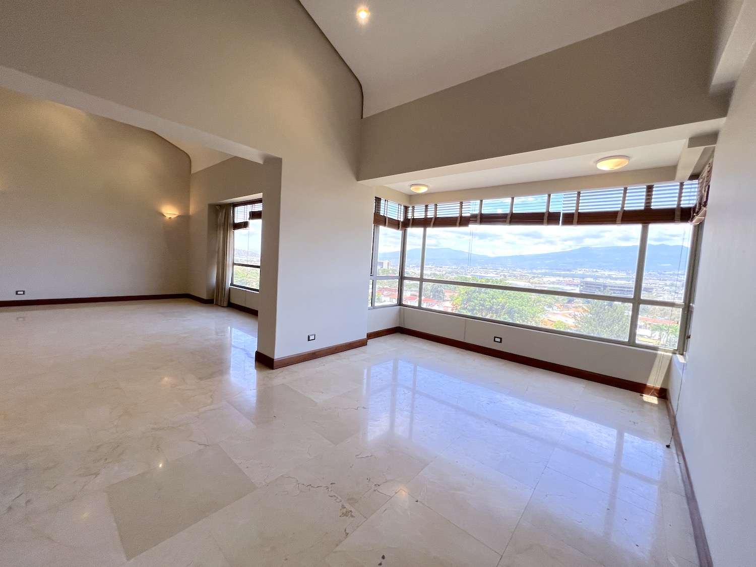 4 bed Apartment For Sale in Escazu, San Jose - thumb 10