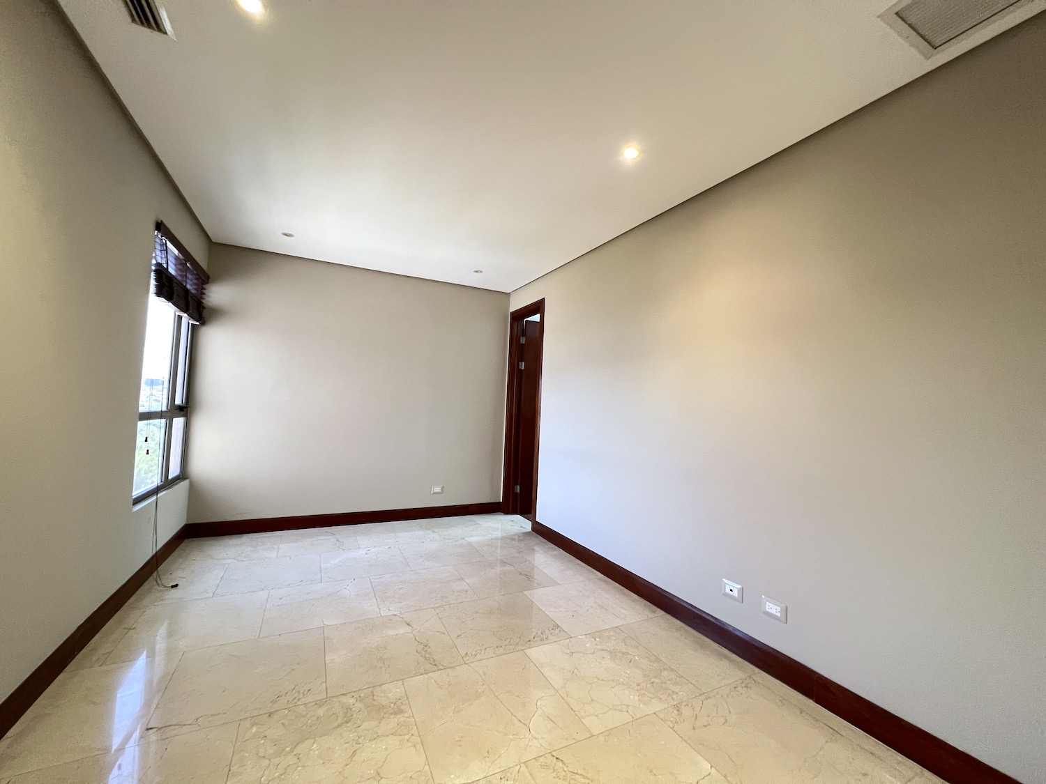 4 bed Apartment For Sale in Escazu, San Jose - thumb 16