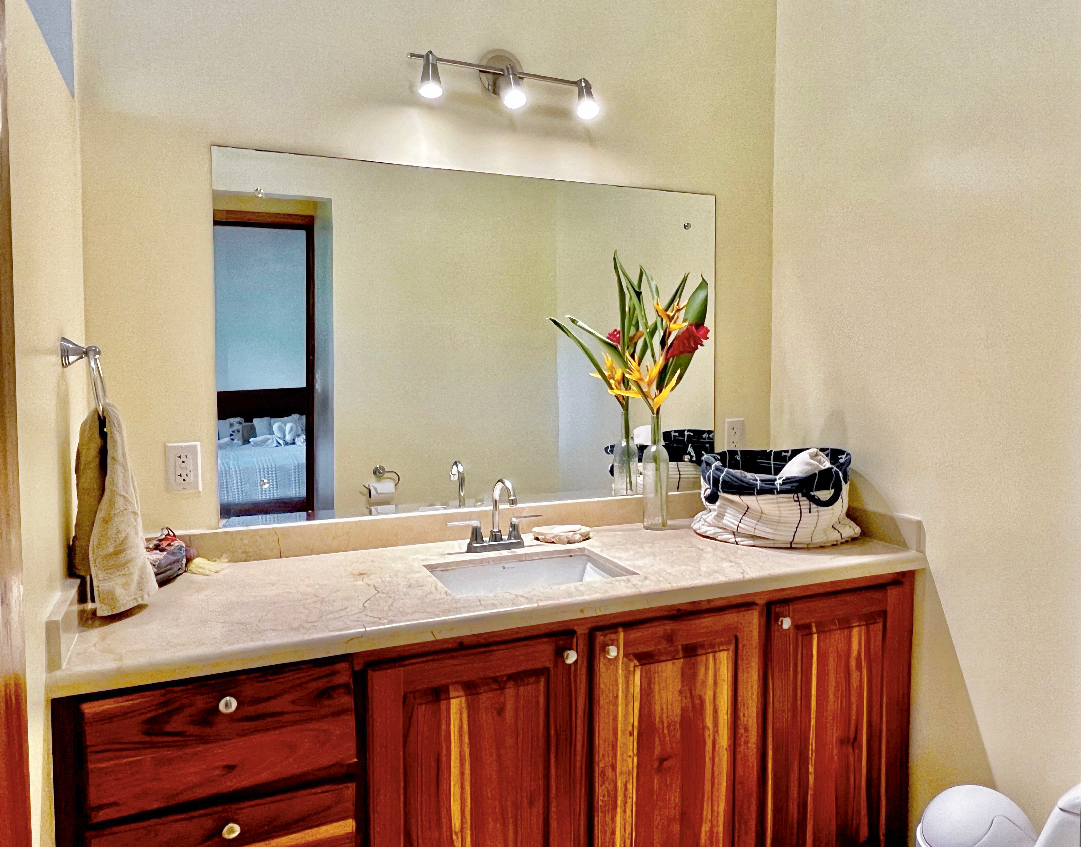 3 bed Single Family Homes For Sale in Dominical, Puntarenas - thumb 28