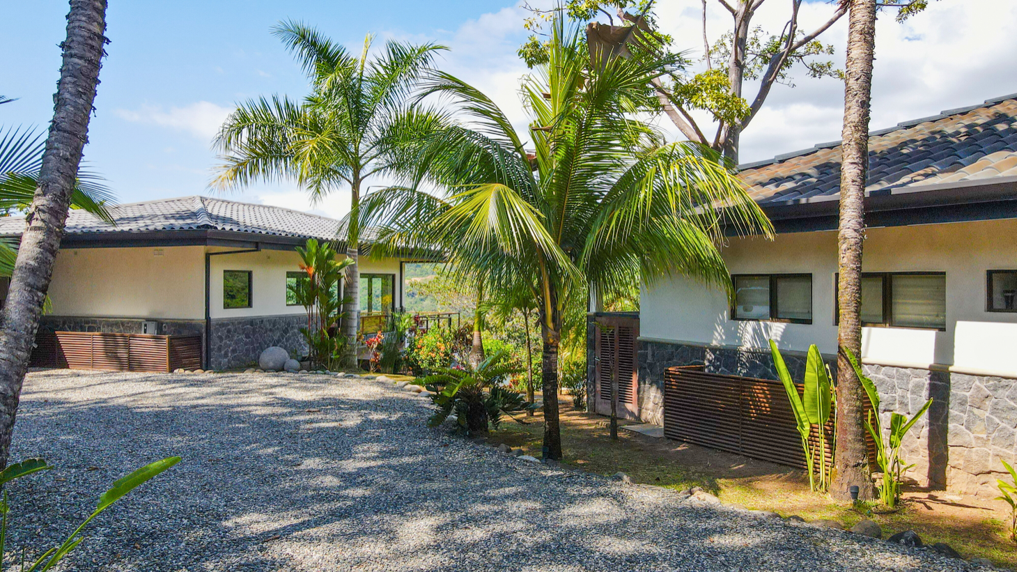 2 bed Single Family Homes For Sale in Ojochal, Puntarenas - thumb 7