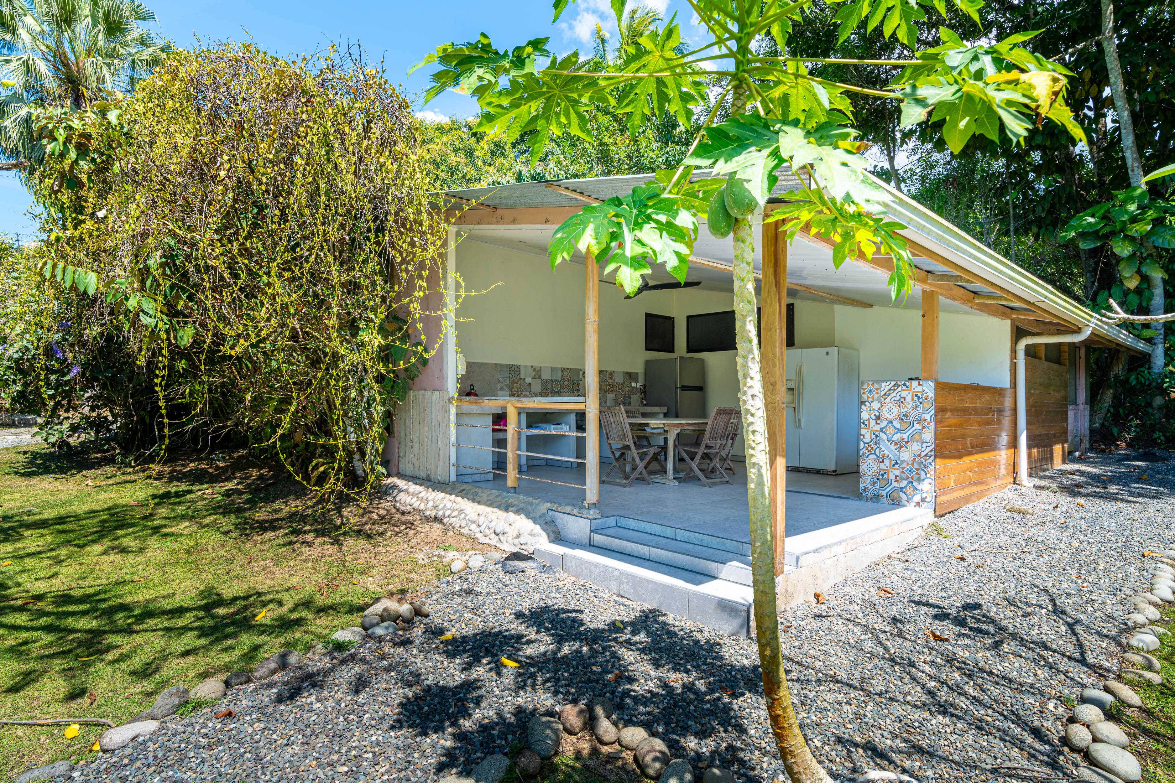 6 bed Single Family Homes For Sale in Ojochal, Puntarenas - thumb 7