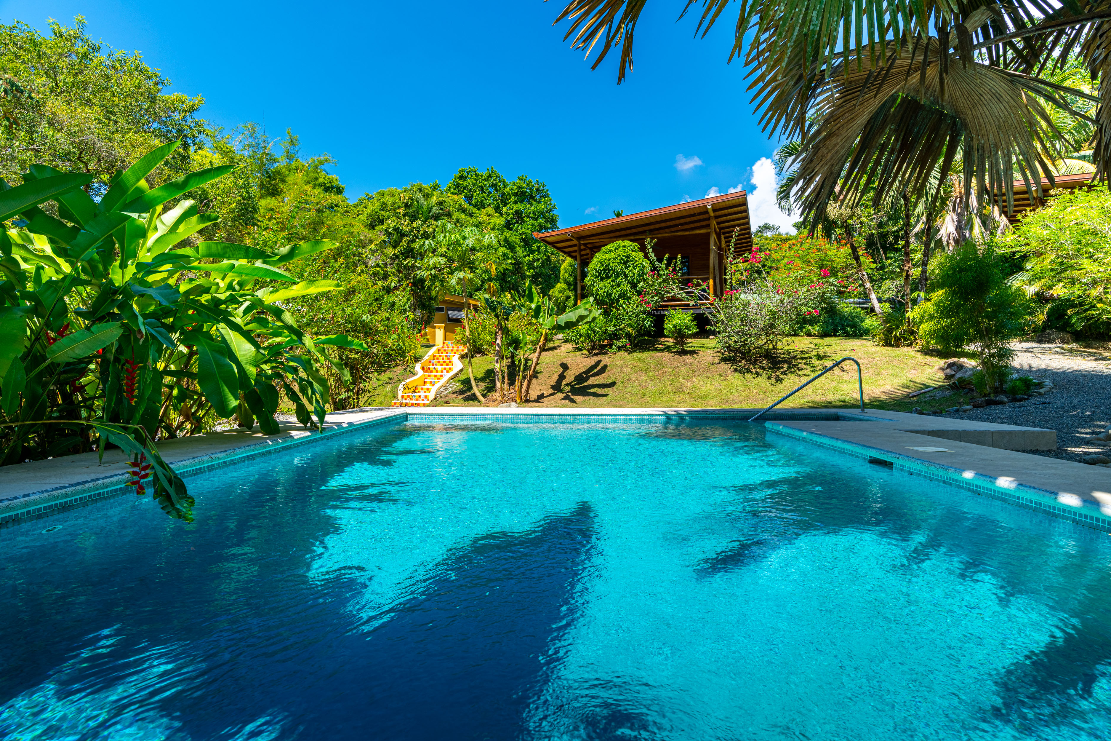 6 bed Single Family Homes For Sale in Ojochal, Puntarenas - thumb 5