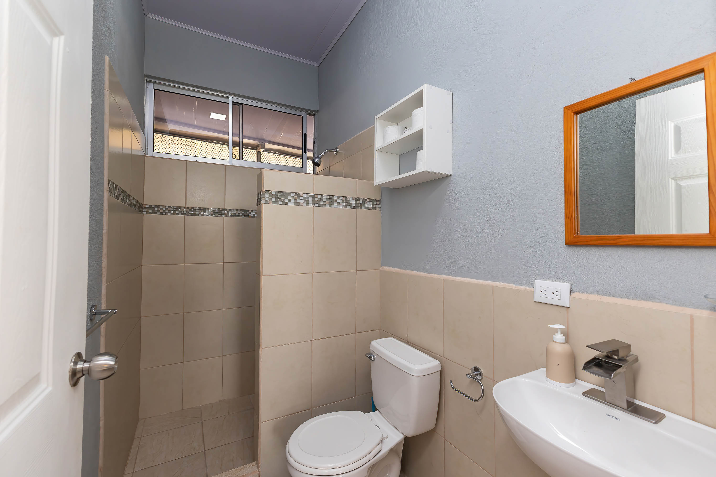 2 bed Single Family Homes For Sale in Quepos, Puntarenas - thumb 20