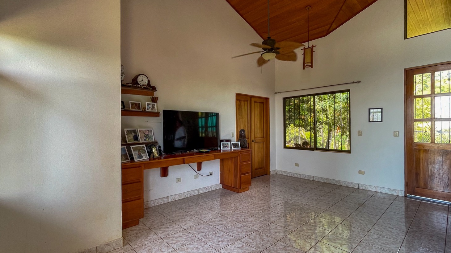 5 bed Single Family Homes For Sale in Ojochal, Puntarenas - thumb 18