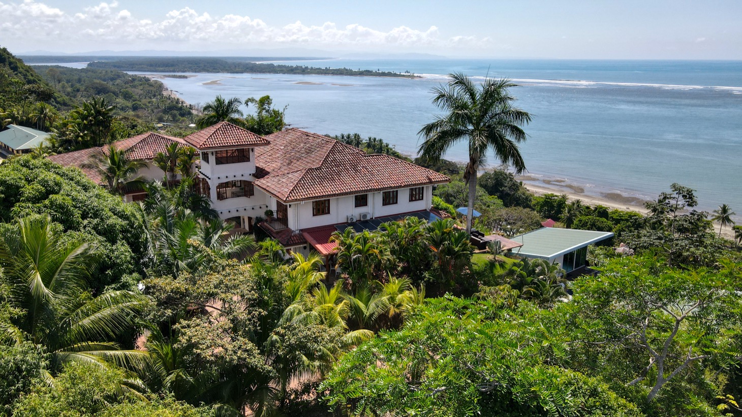 10 bed Hotel / Leisure For Sale in Ojochal, Puntarenas - thumb 6