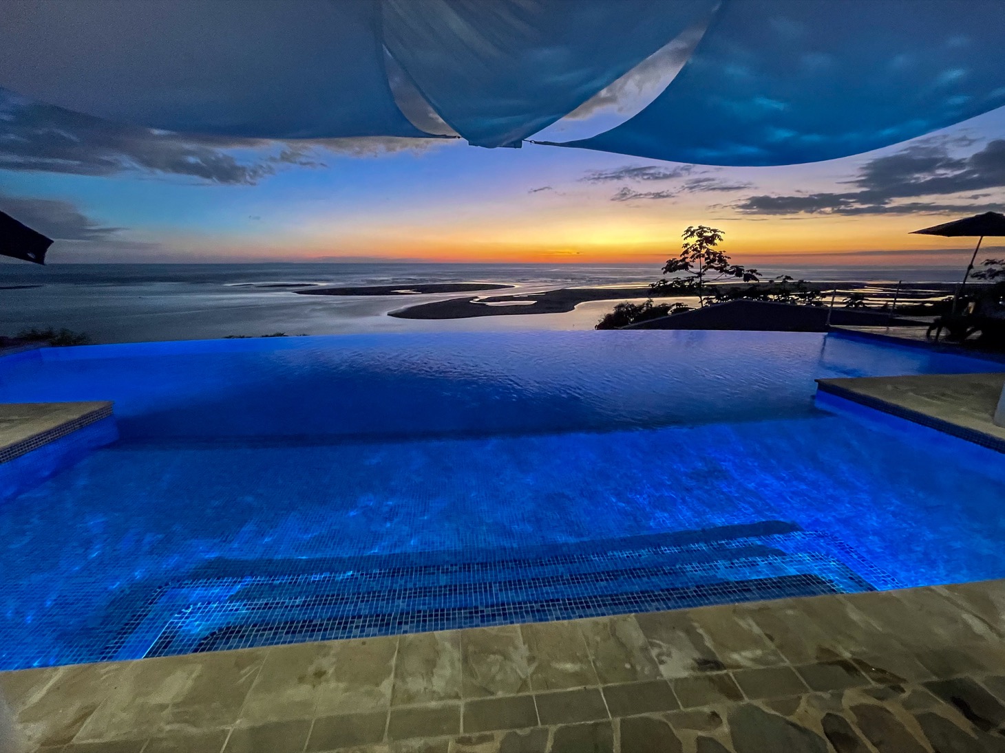 10 bed Hotel / Leisure For Sale in Ojochal, Puntarenas - thumb 8