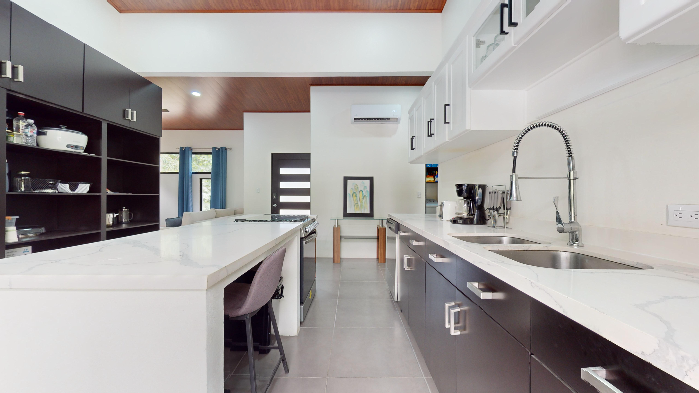 3 bed Single Family Homes For Sale in Ojochal, Puntarenas - thumb 23